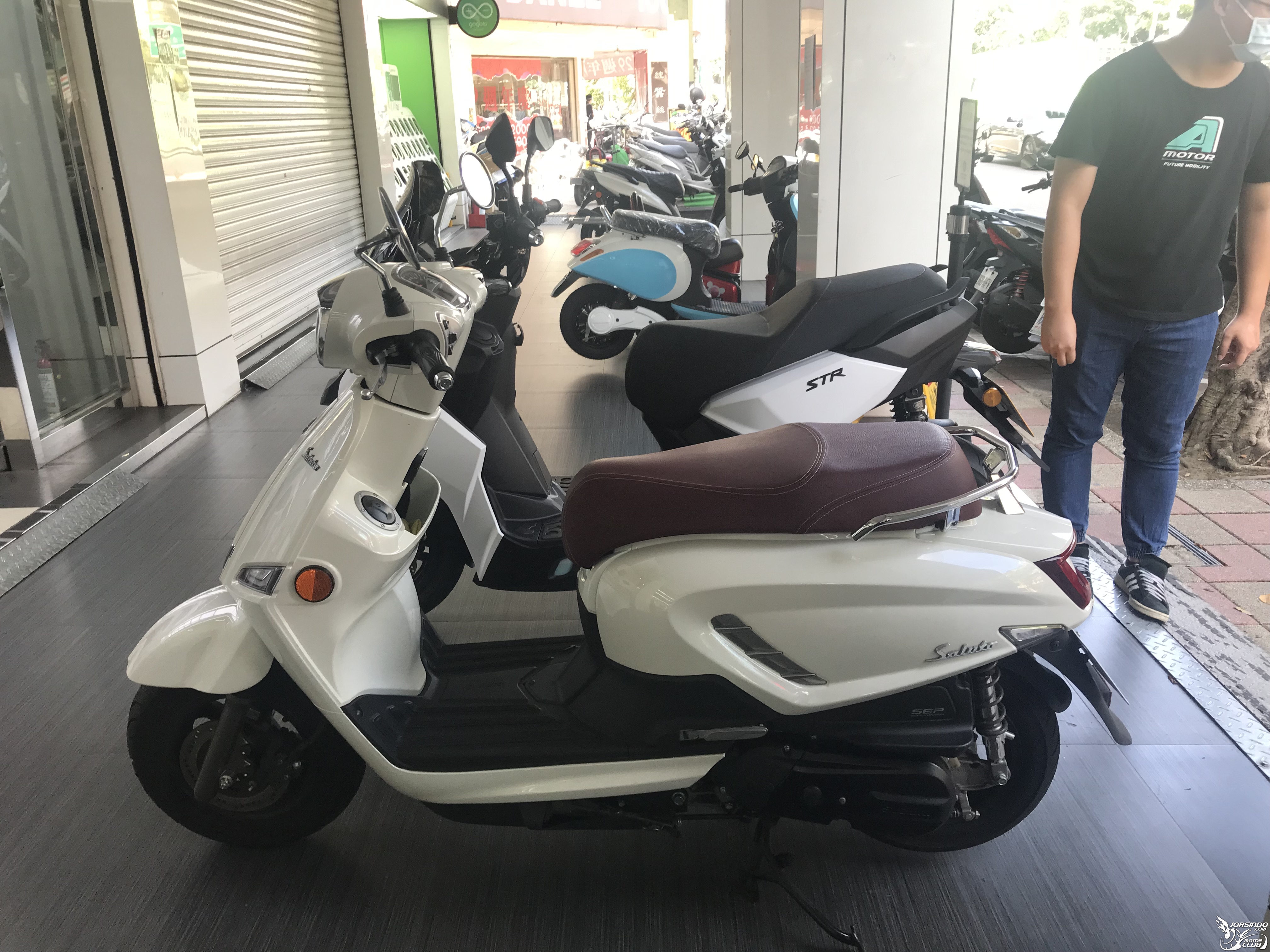我給AEON一次機會，STR300預購與試乘1314|小老婆汽機車資訊網