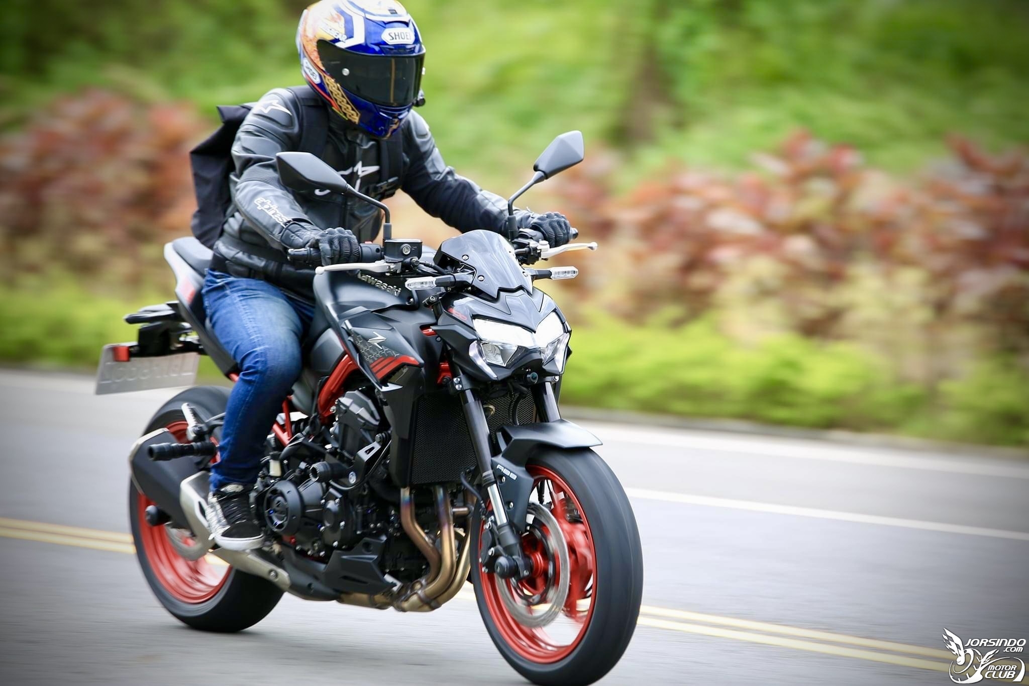 推廣Kawasaki的四缸好車Z9008558|小老婆汽機車資訊網