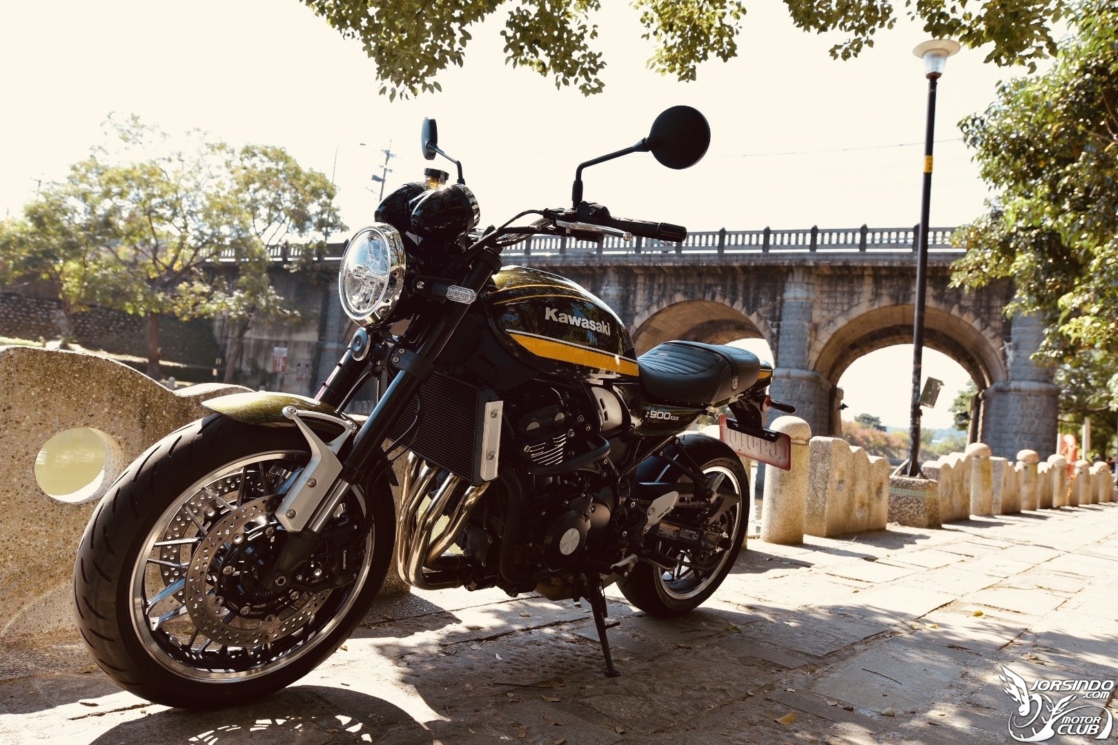 推廣Kawasaki的四缸好車Z9009799|小老婆汽機車資訊網