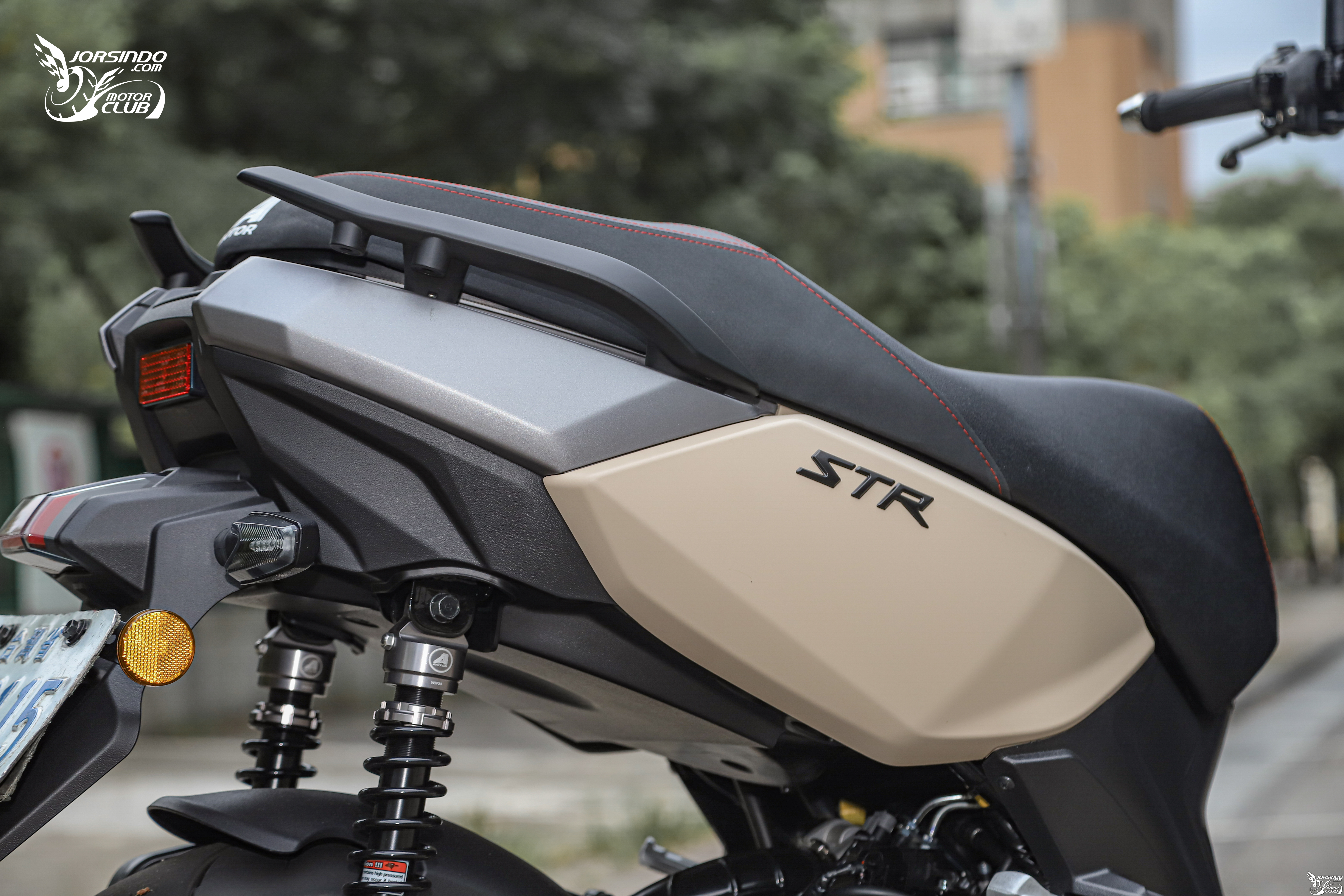 24 匹白牌速克達！Aeonmotor STR 250 新水冷之王深度試駕1256|小老婆汽機車資訊網