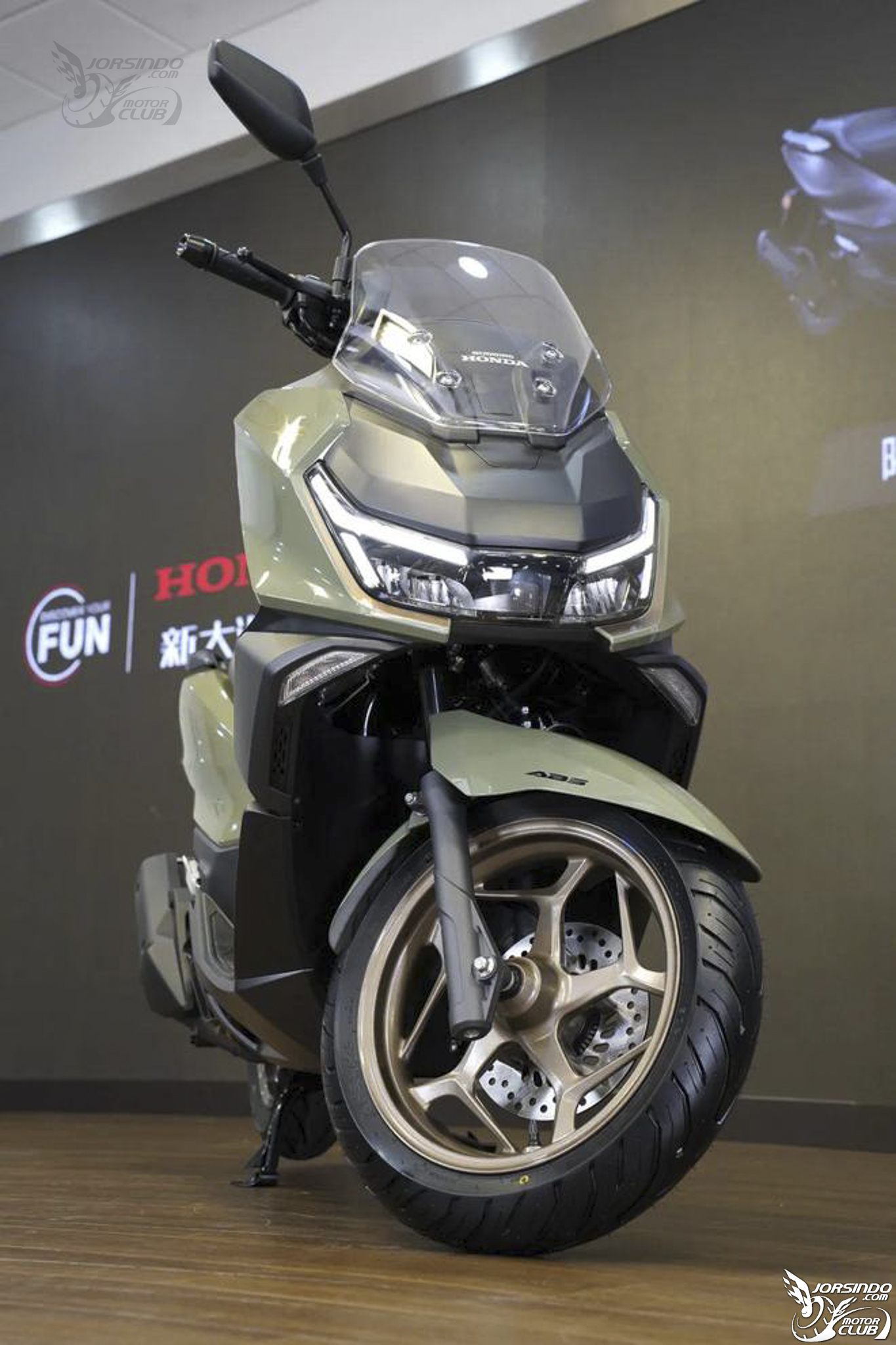 Honda NS150GX 發表！替代 PCX 的豪華規格特別限定版！2706|小老婆汽機車資訊網