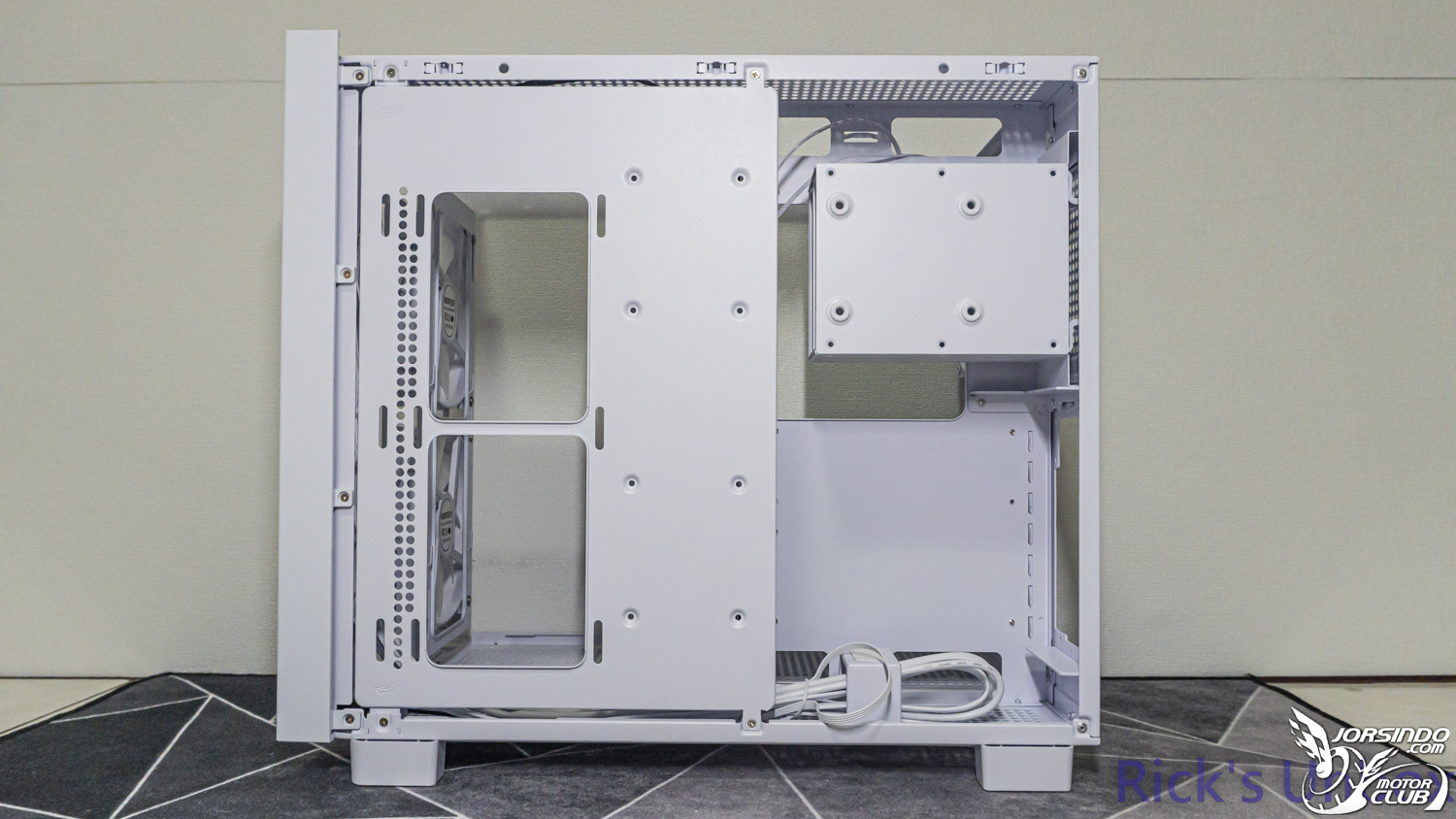 【開箱】MONTECH KING 65 PRO WHITE ft. MONTECH TITAN PLA 850W4184|小老婆汽機車資訊網