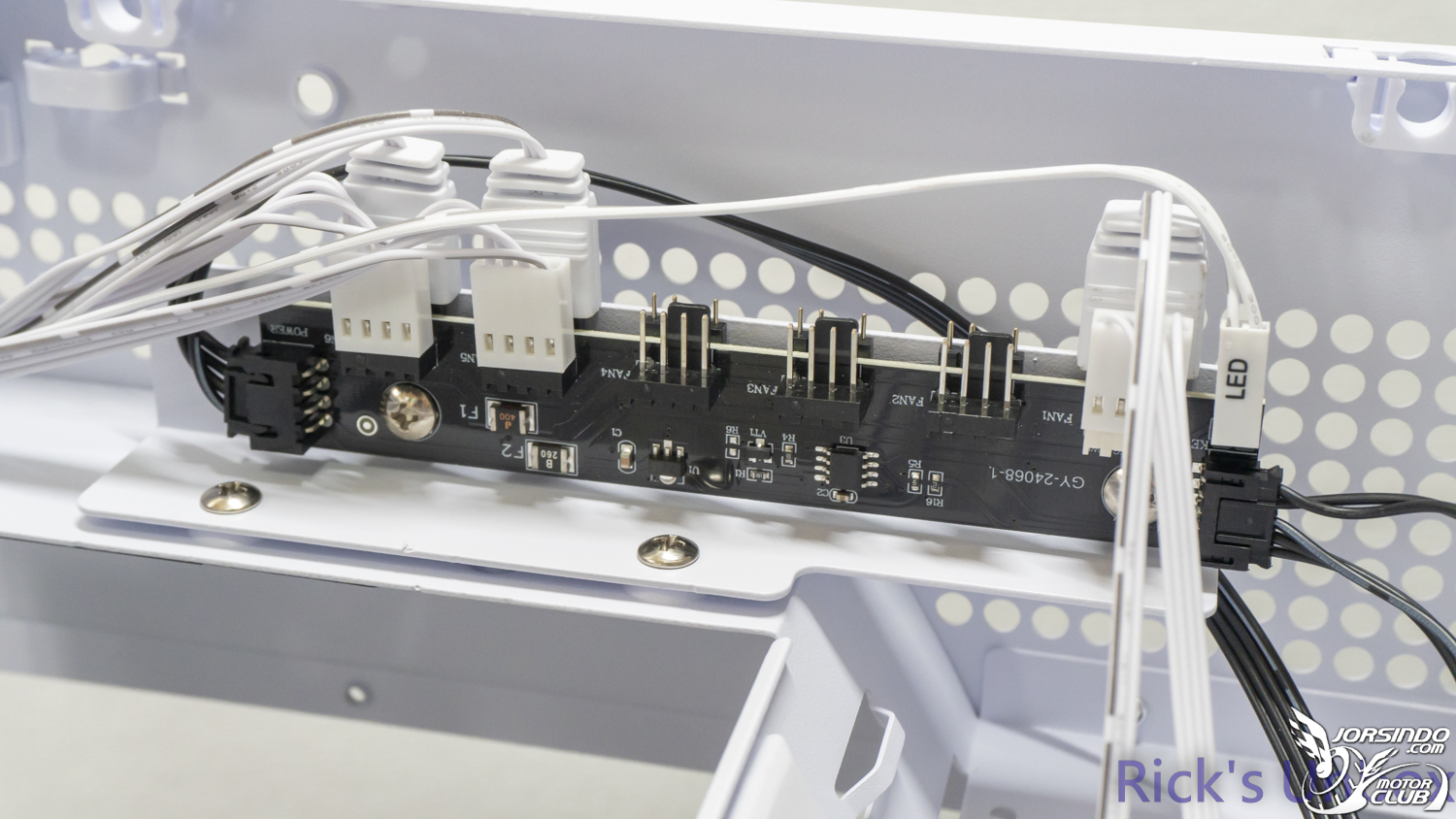 【開箱】MONTECH KING 65 PRO WHITE ft. MONTECH TITAN PLA 850W4337|小老婆汽機車資訊網