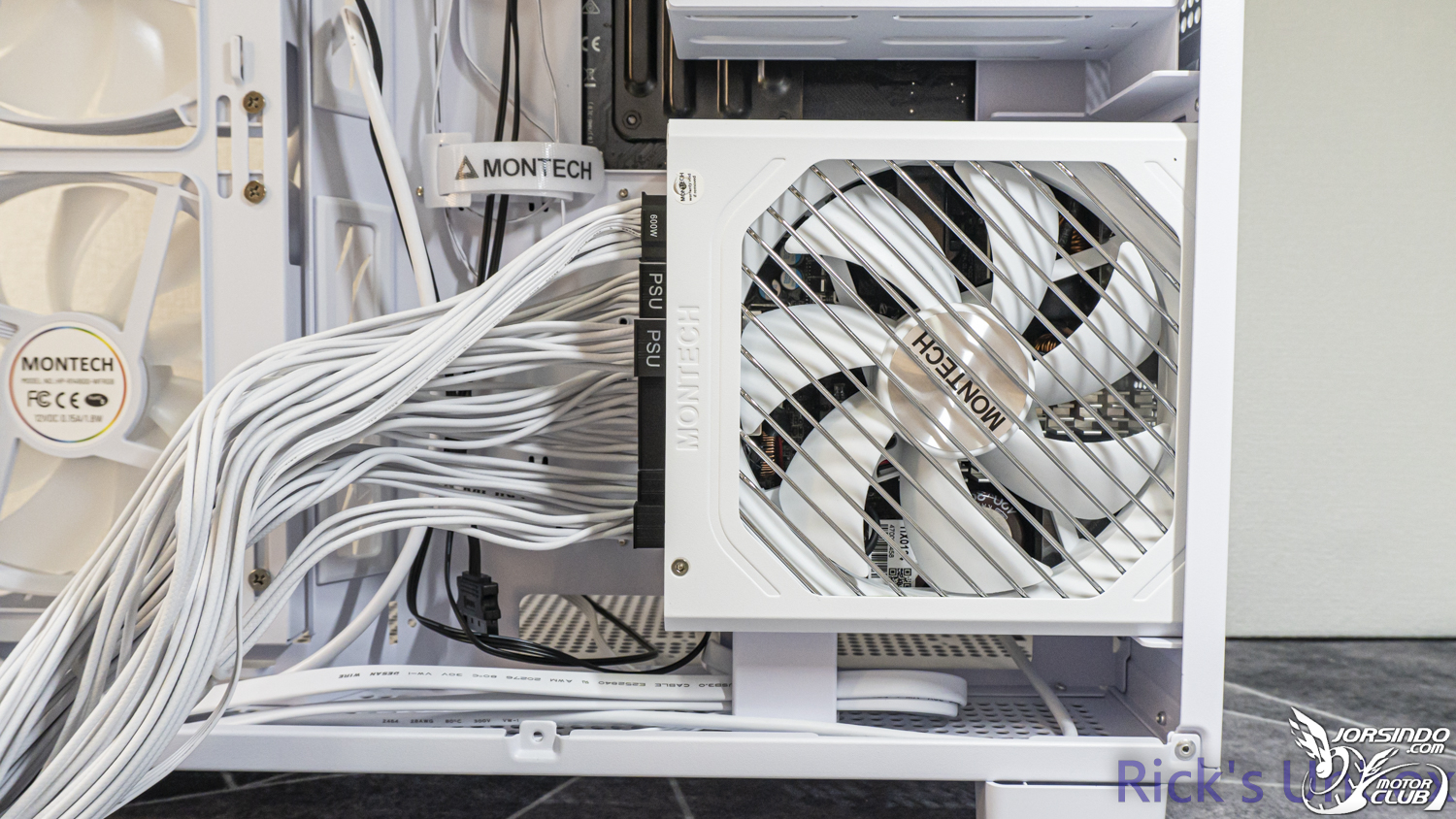 【開箱】MONTECH KING 65 PRO WHITE ft. MONTECH TITAN PLA 850W1097|小老婆汽機車資訊網