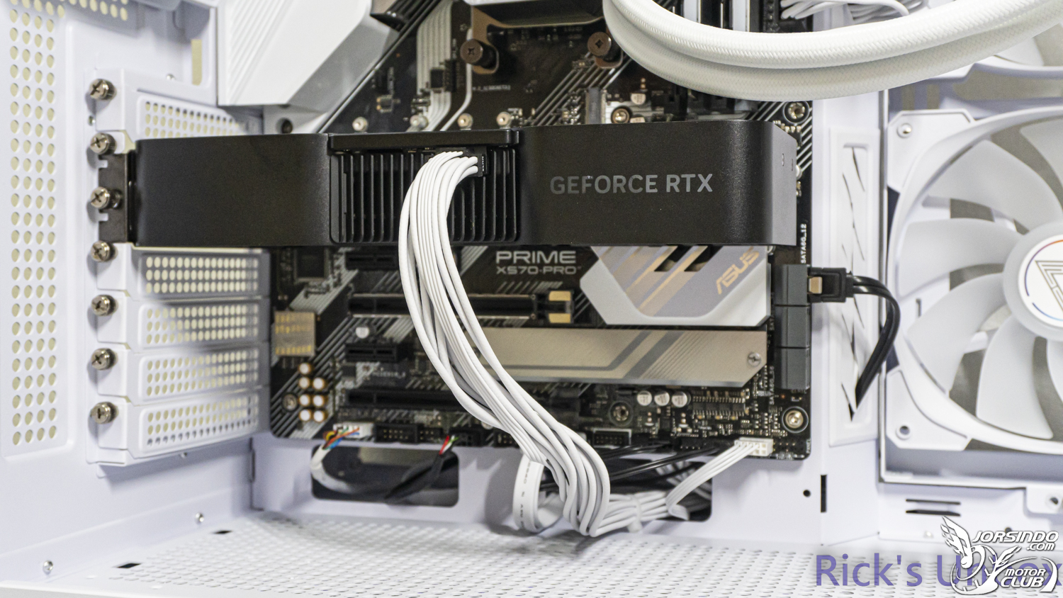 【開箱】MONTECH KING 65 PRO WHITE ft. MONTECH TITAN PLA 850W960|小老婆汽機車資訊網