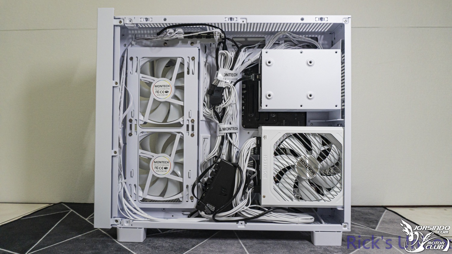 【開箱】MONTECH KING 65 PRO WHITE ft. MONTECH TITAN PLA 850W8255|小老婆汽機車資訊網