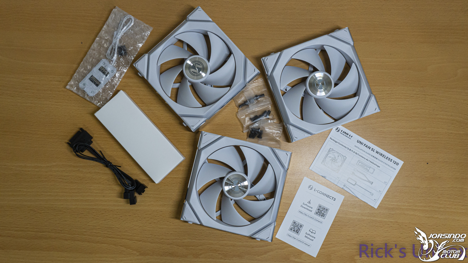 【開箱】訊號"無線化"風扇 EP.1 | LIAN LI UNI FAN SL WIRELESS 120 WHITE4183|小老婆汽機車資訊網