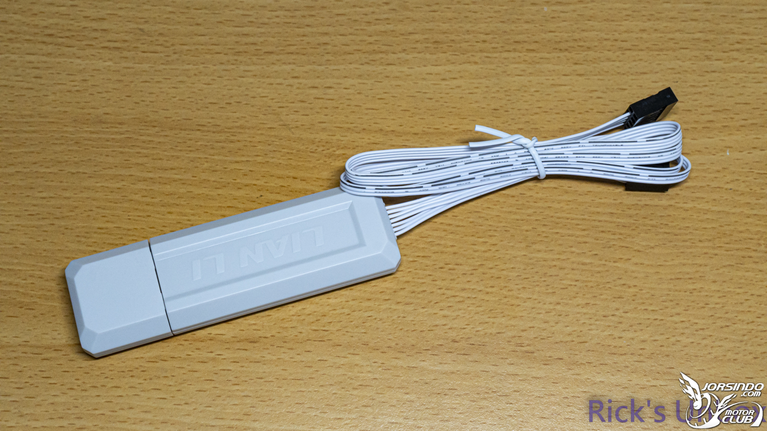 【開箱】訊號"無線化"風扇 EP.1 | LIAN LI UNI FAN SL WIRELESS 120 WHITE6458|小老婆汽機車資訊網