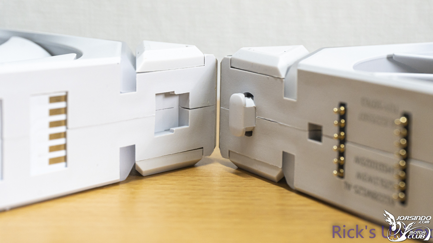 【開箱】訊號"無線化"風扇 EP.1 | LIAN LI UNI FAN SL WIRELESS 120 WHITE7102|小老婆汽機車資訊網
