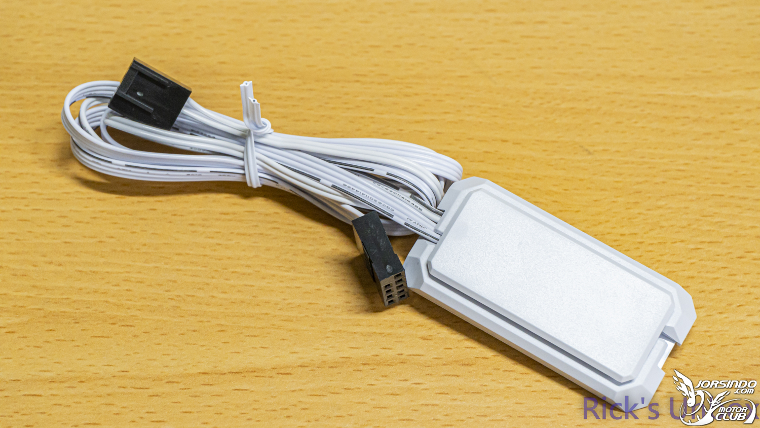 【開箱】訊號"無線化"風扇 EP.1 | LIAN LI UNI FAN SL WIRELESS 120 WHITE5494|小老婆汽機車資訊網