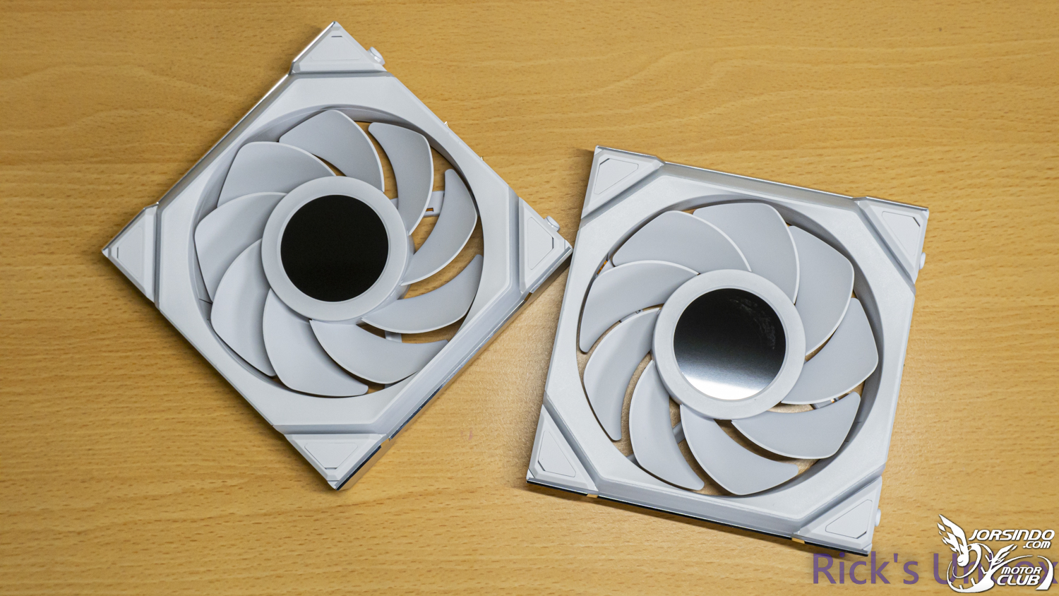 【開箱】訊號"無線化"風扇 EP.1 | LIAN LI UNI FAN SL WIRELESS 120 WHITE7058|小老婆汽機車資訊網