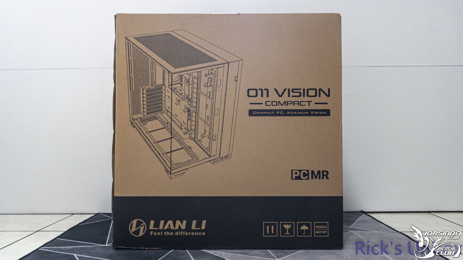 【開箱】緊湊卻更獨特全面 | LIAN LI O11 VISION COMPACT WHITE1973|小老婆汽機車資訊網