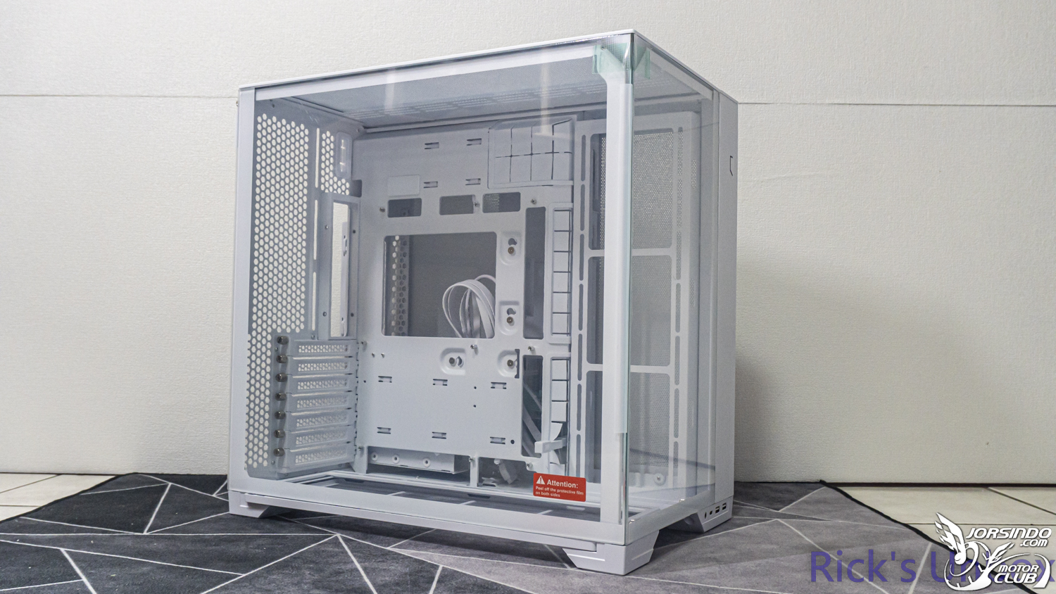 【開箱】緊湊卻更獨特全面 | LIAN LI O11 VISION COMPACT WHITE6350|小老婆汽機車資訊網