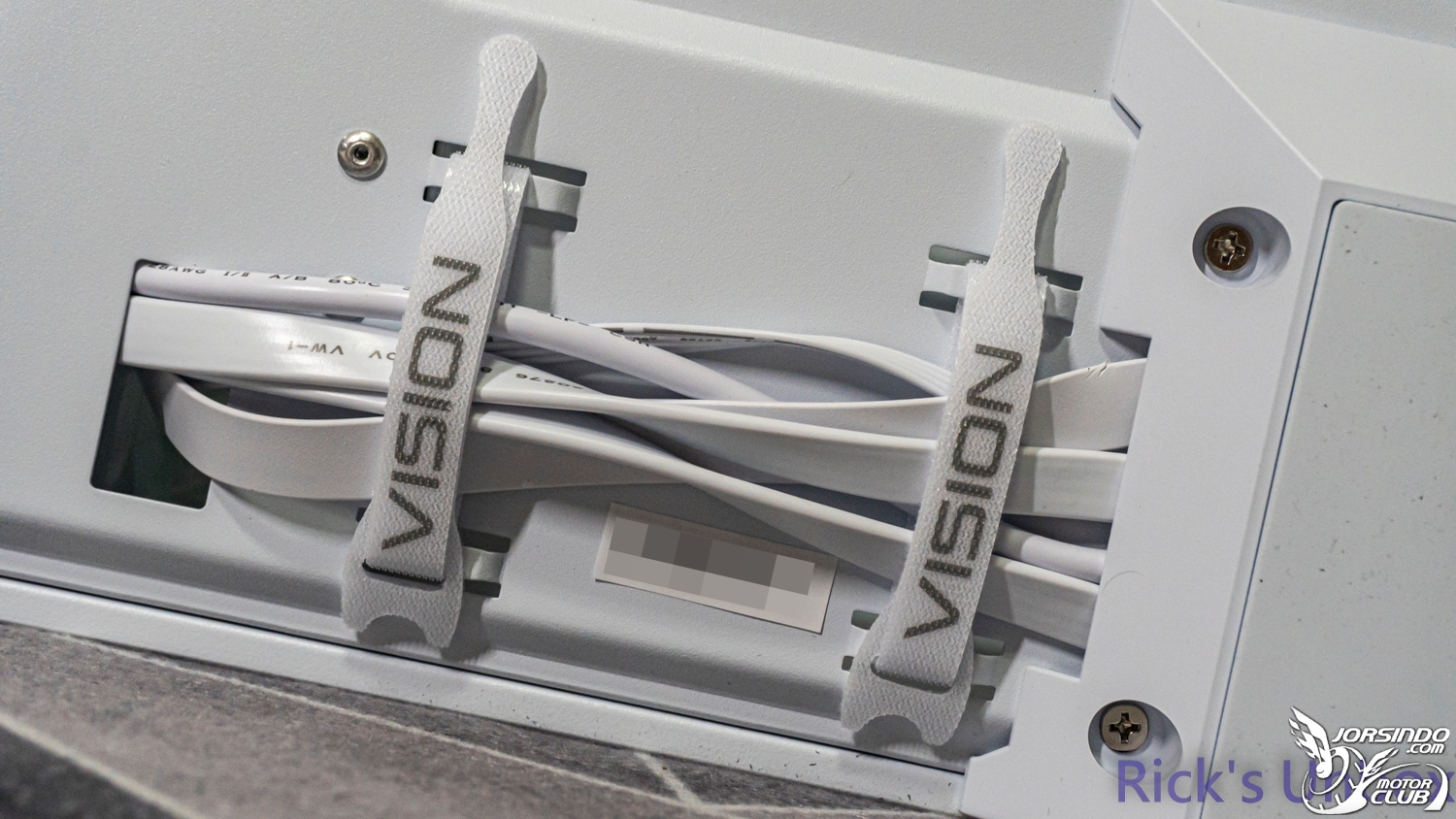 【開箱】緊湊卻更獨特全面 | LIAN LI O11 VISION COMPACT WHITE3158|小老婆汽機車資訊網