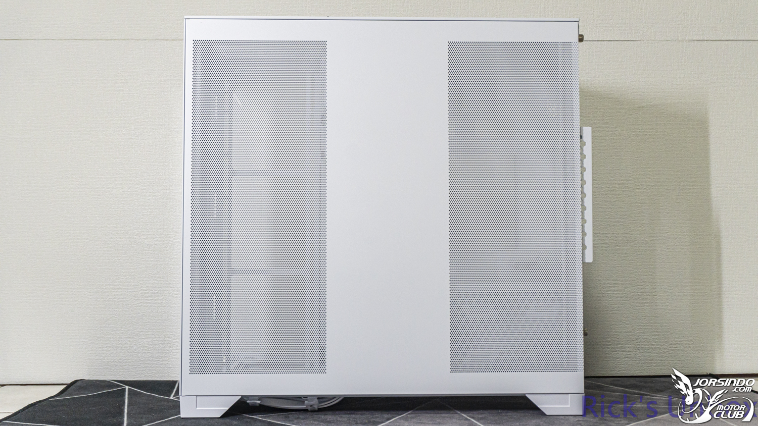 【開箱】緊湊卻更獨特全面 | LIAN LI O11 VISION COMPACT WHITE893|小老婆汽機車資訊網