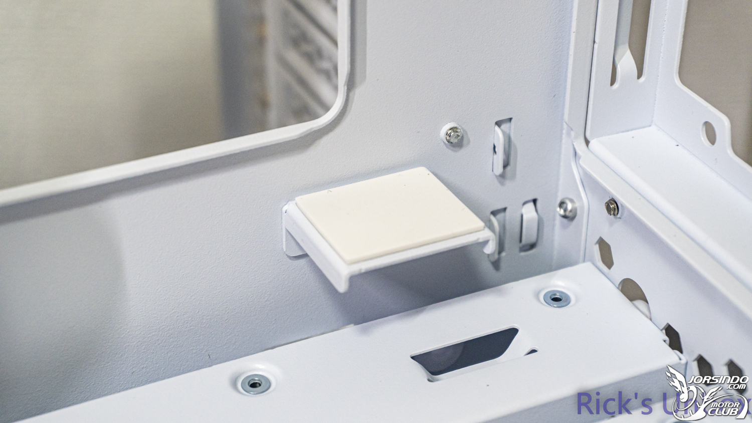 【開箱】緊湊卻更獨特全面 | LIAN LI O11 VISION COMPACT WHITE2102|小老婆汽機車資訊網
