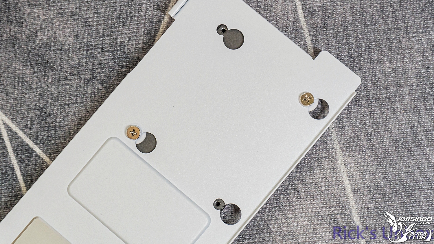 【開箱】緊湊卻更獨特全面 | LIAN LI O11 VISION COMPACT WHITE8328|小老婆汽機車資訊網