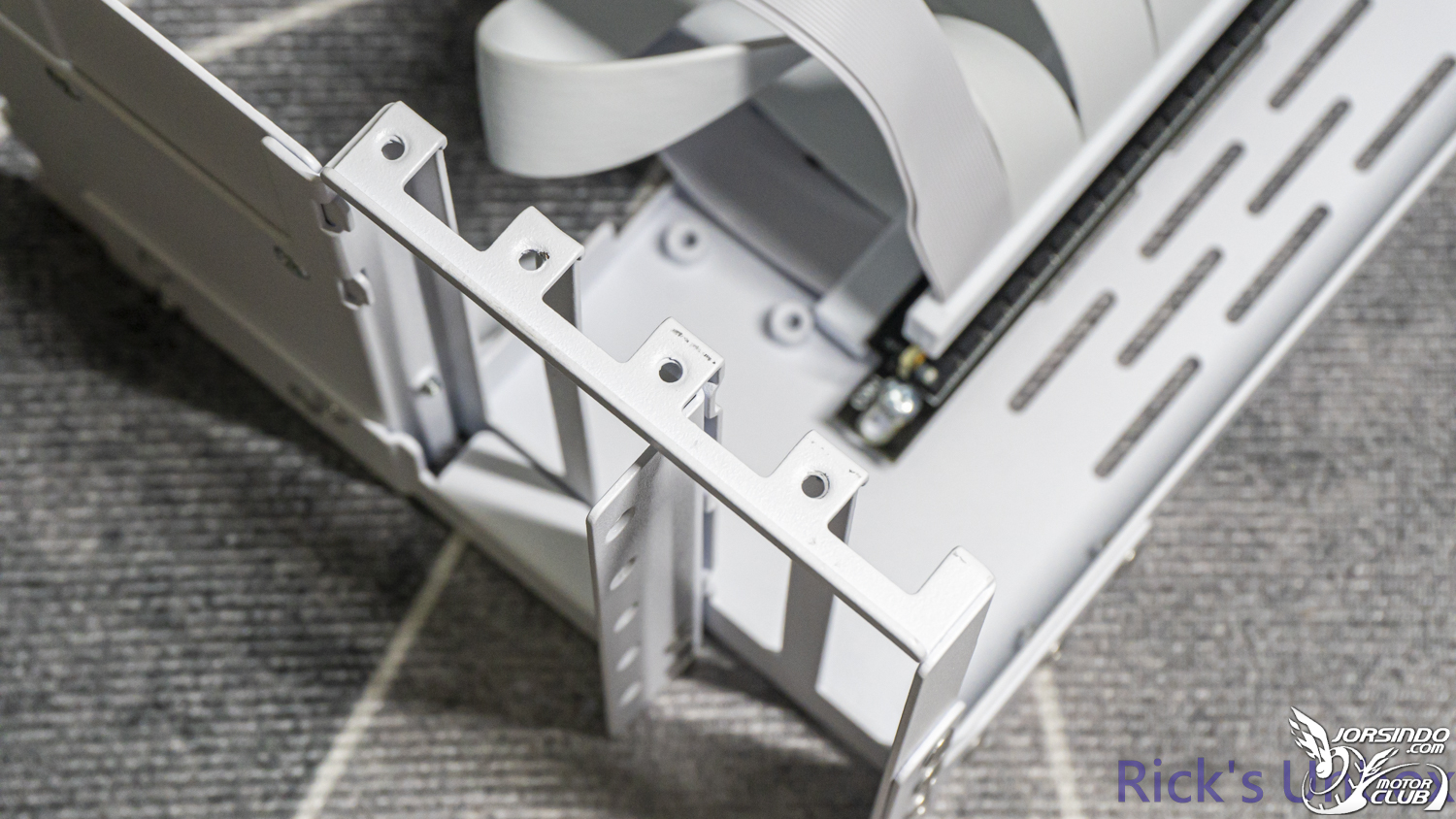 【開箱】緊湊卻更獨特全面 | LIAN LI O11 VISION COMPACT WHITE1877|小老婆汽機車資訊網