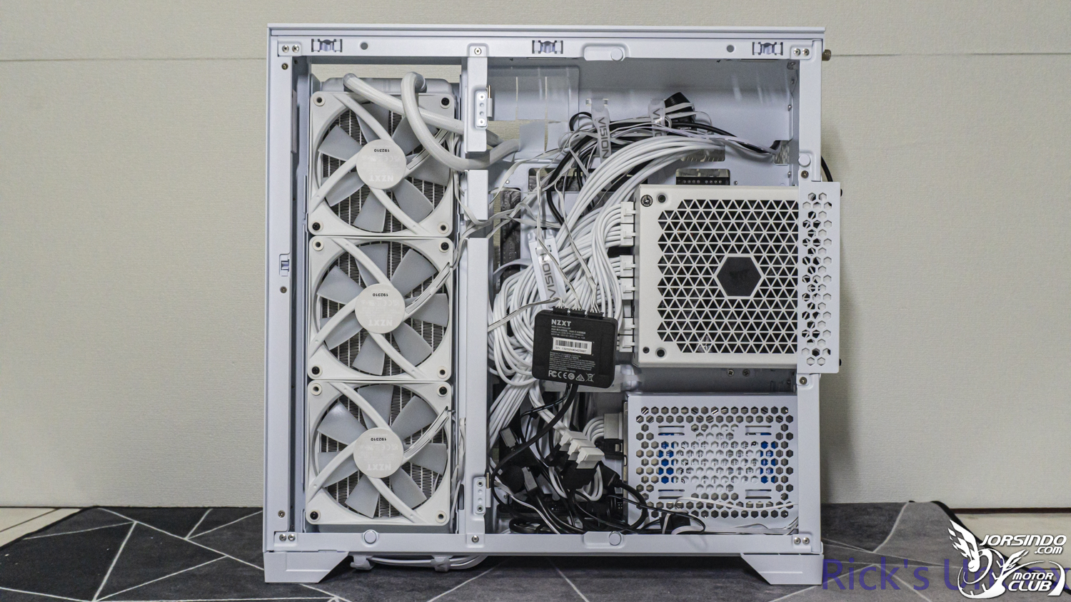 【開箱】緊湊卻更獨特全面 | LIAN LI O11 VISION COMPACT WHITE3730|小老婆汽機車資訊網