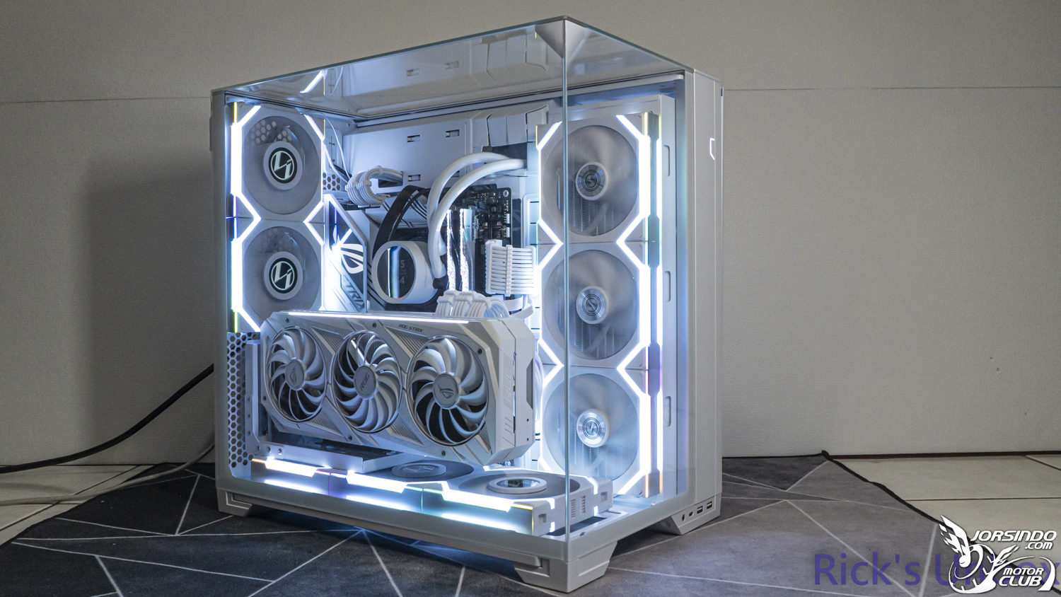【開箱】緊湊卻更獨特全面 | LIAN LI O11 VISION COMPACT WHITE3051|小老婆汽機車資訊網