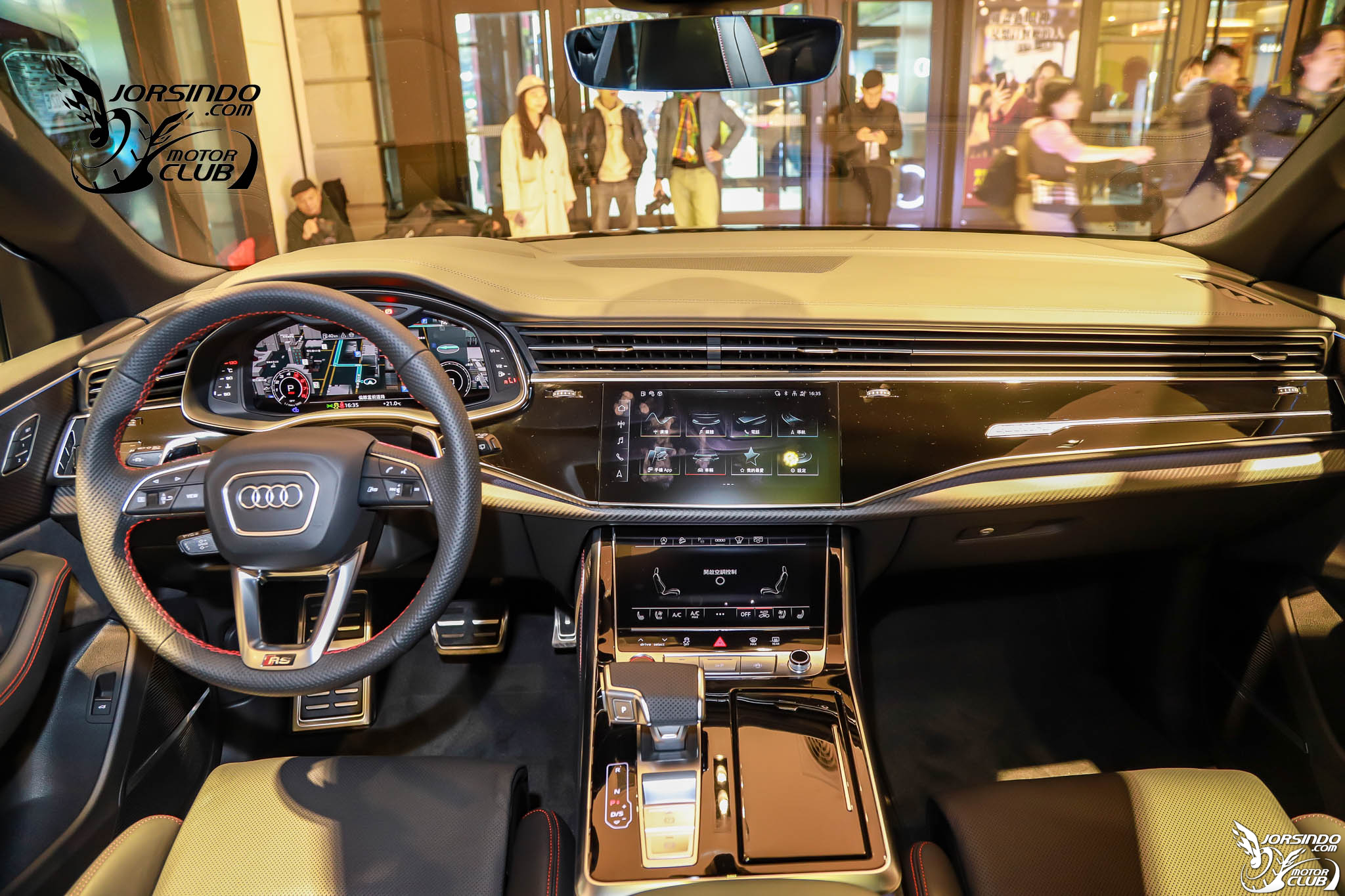 紐北最速SUV抵台！Audi小改款RS Q8新台幣781萬國內上市6784|小老婆汽機車資訊網