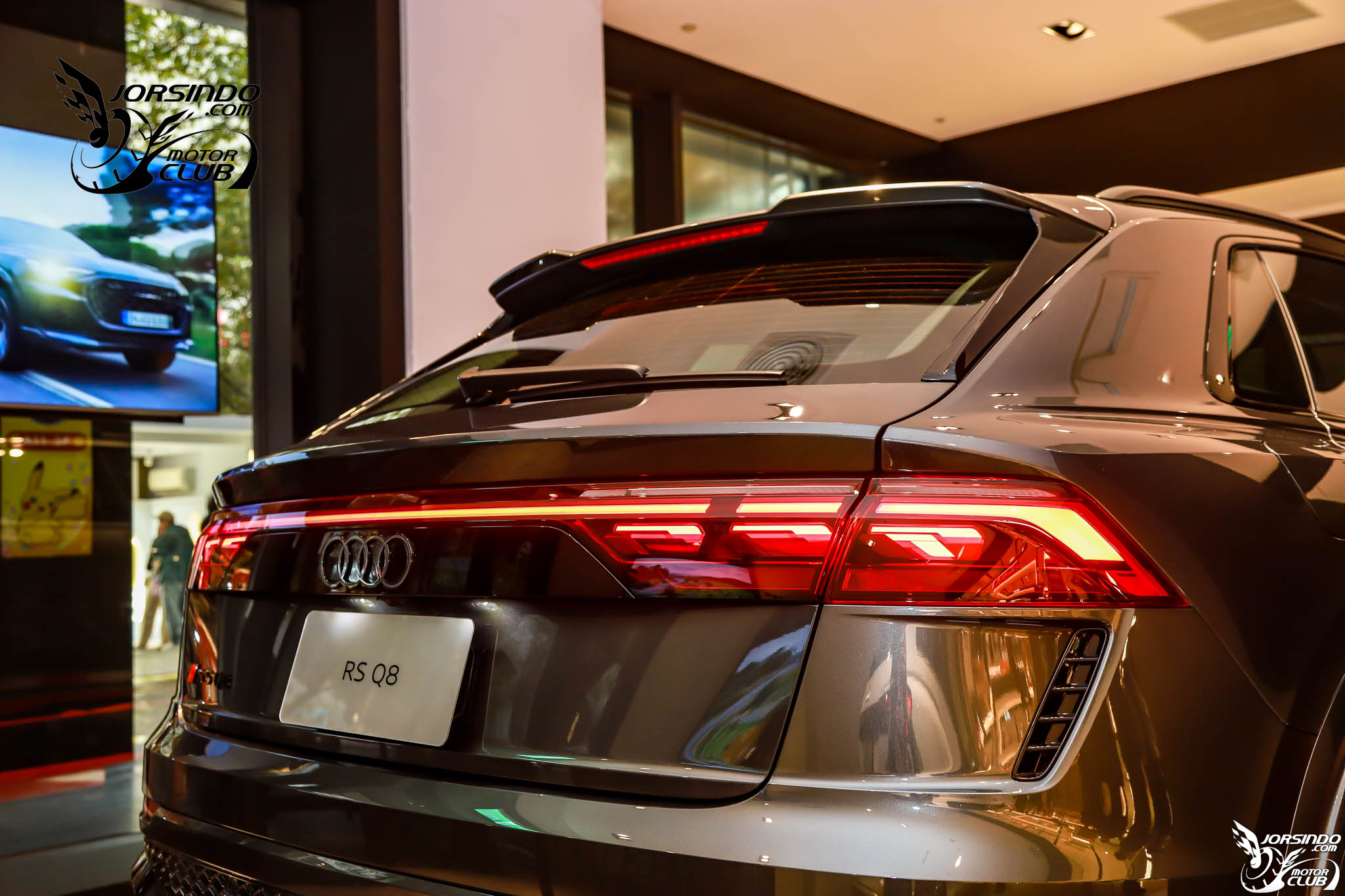 紐北最速SUV抵台！Audi小改款RS Q8新台幣781萬國內上市2260|小老婆汽機車資訊網