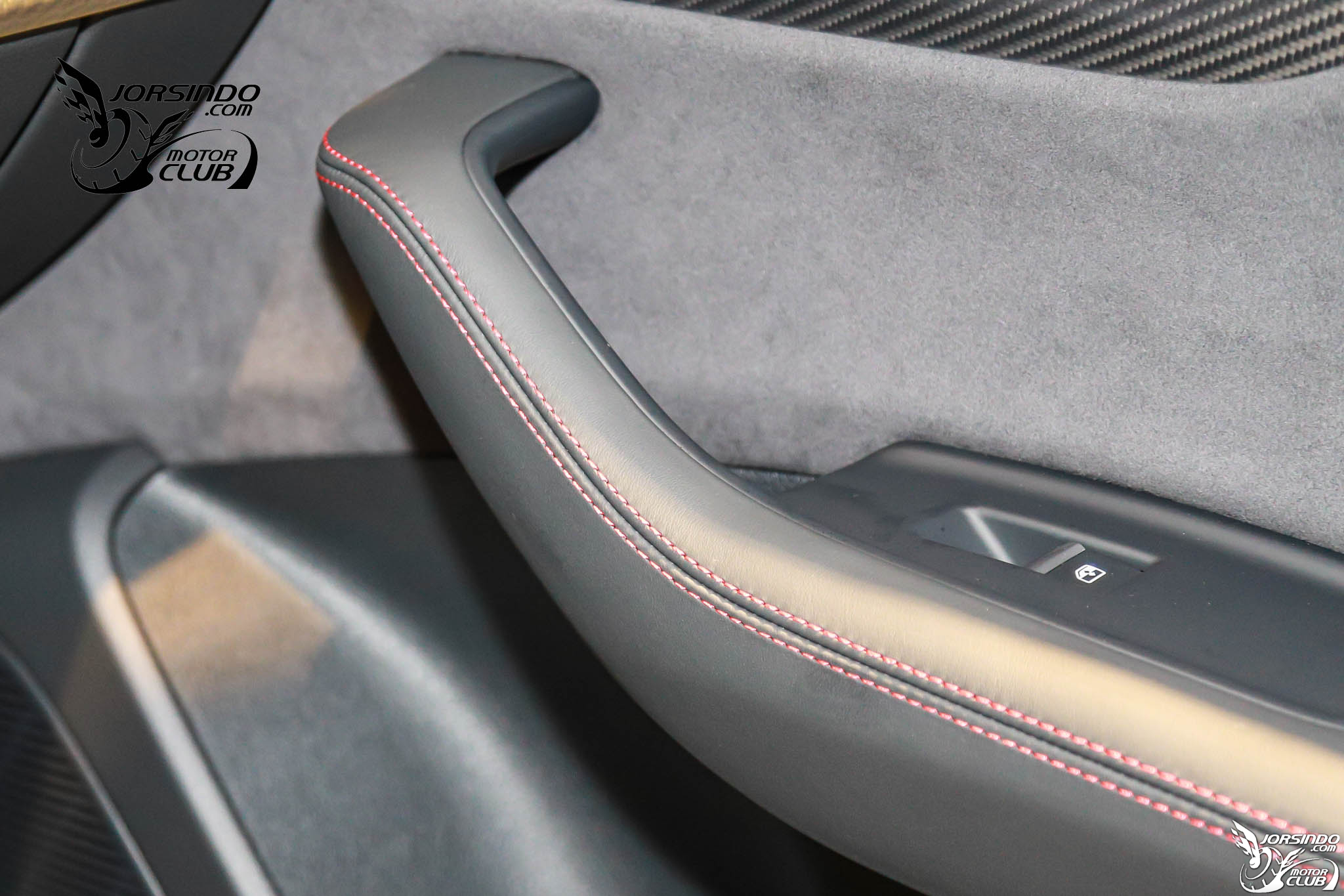 紐北最速SUV抵台！Audi小改款RS Q8新台幣781萬國內上市6175|小老婆汽機車資訊網