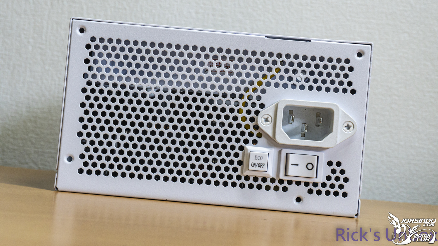 【開箱】主流認證全白色電源 | Kiss Quiet SILENT G3 850 WHITE4974|小老婆汽機車資訊網