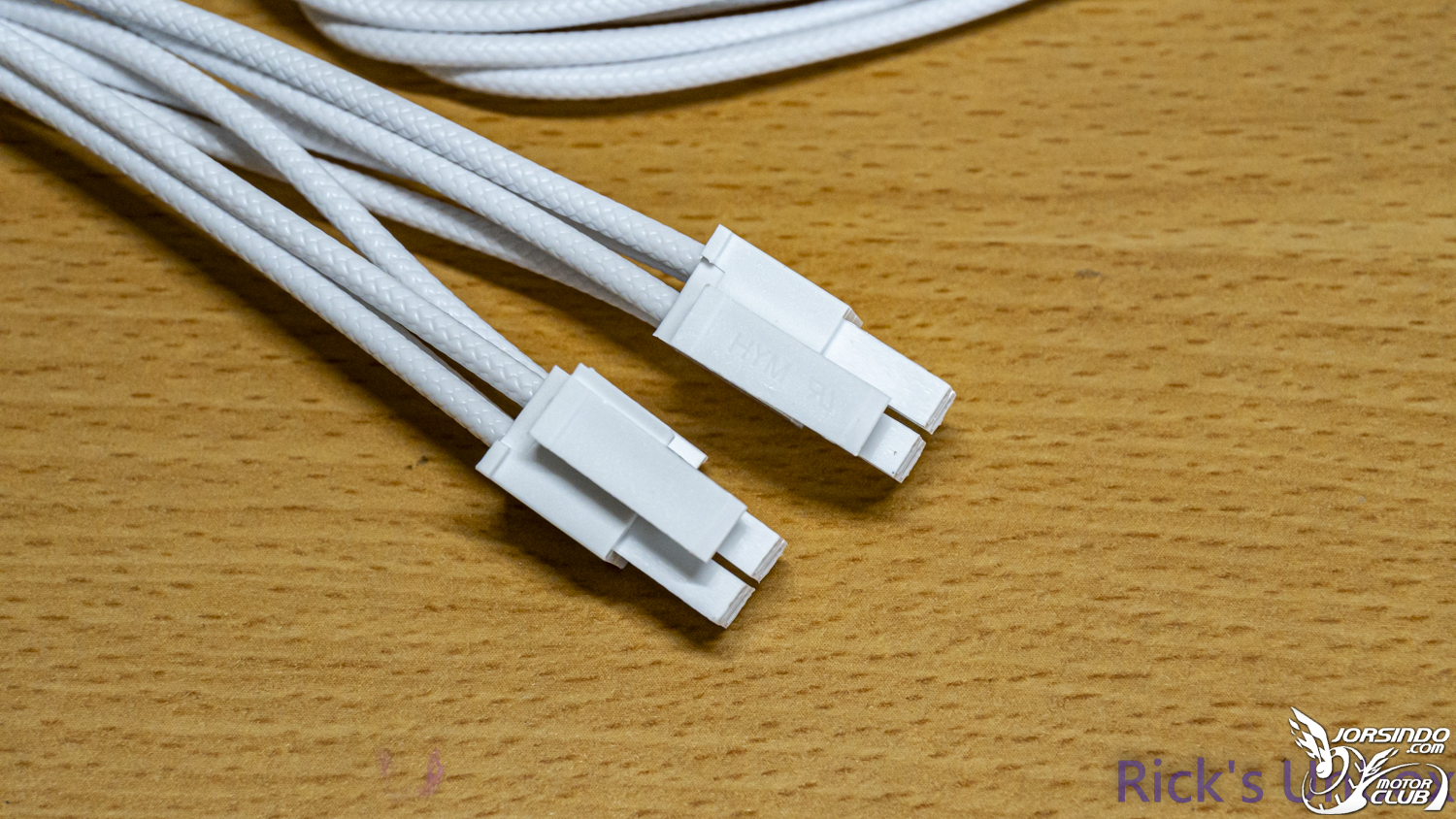 【開箱】主流認證全白色電源 | Kiss Quiet SILENT G3 850 WHITE7858|小老婆汽機車資訊網