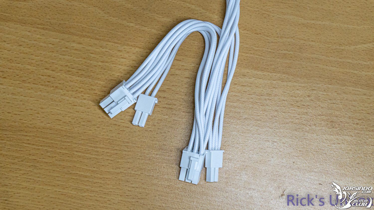 【開箱】主流認證全白色電源 | Kiss Quiet SILENT G3 850 WHITE1452|小老婆汽機車資訊網