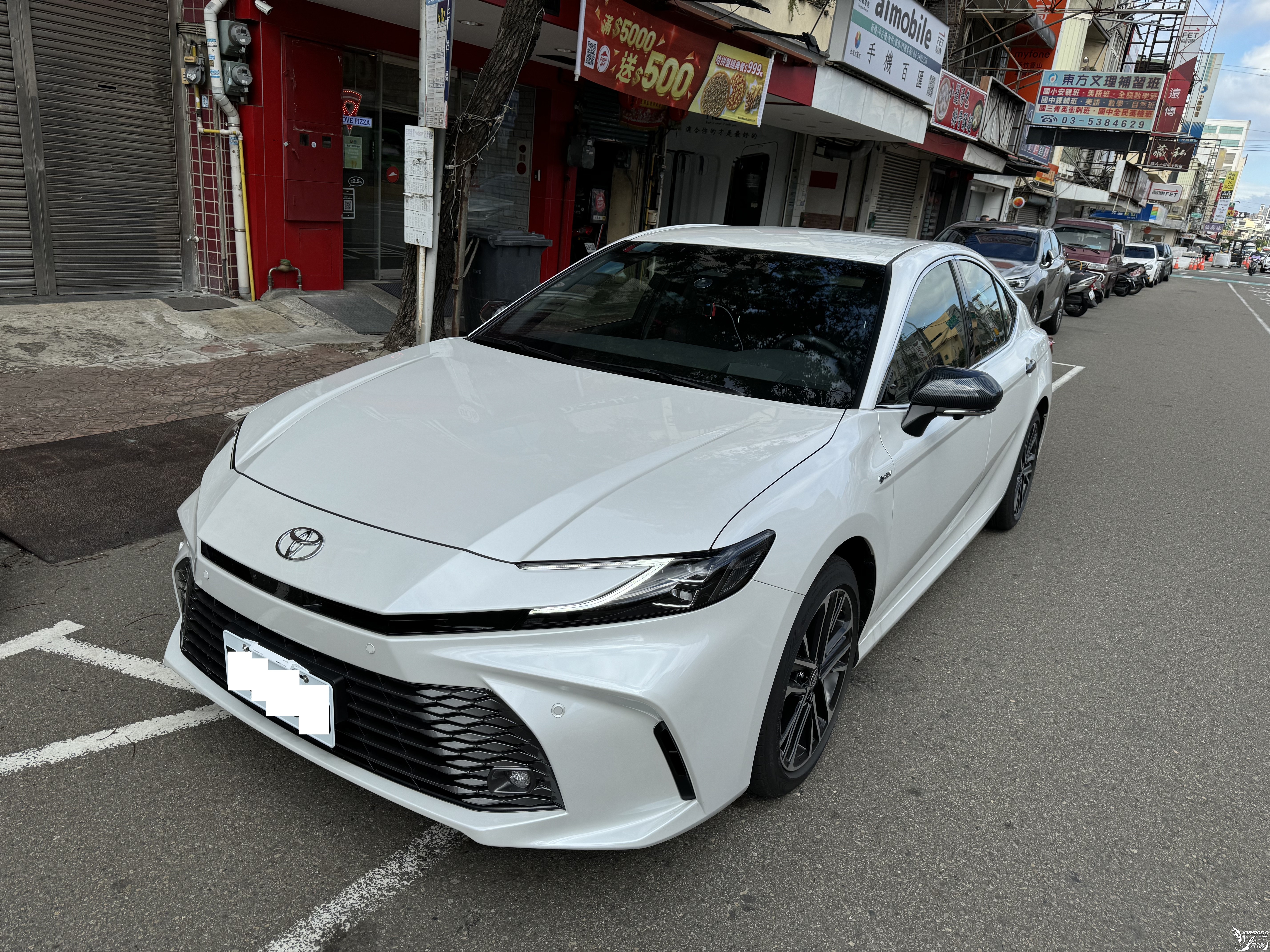 9Th Camry 2.5 HEV 購車與改裝記錄：從原廠到個性化提升8251|小老婆汽機車資訊網