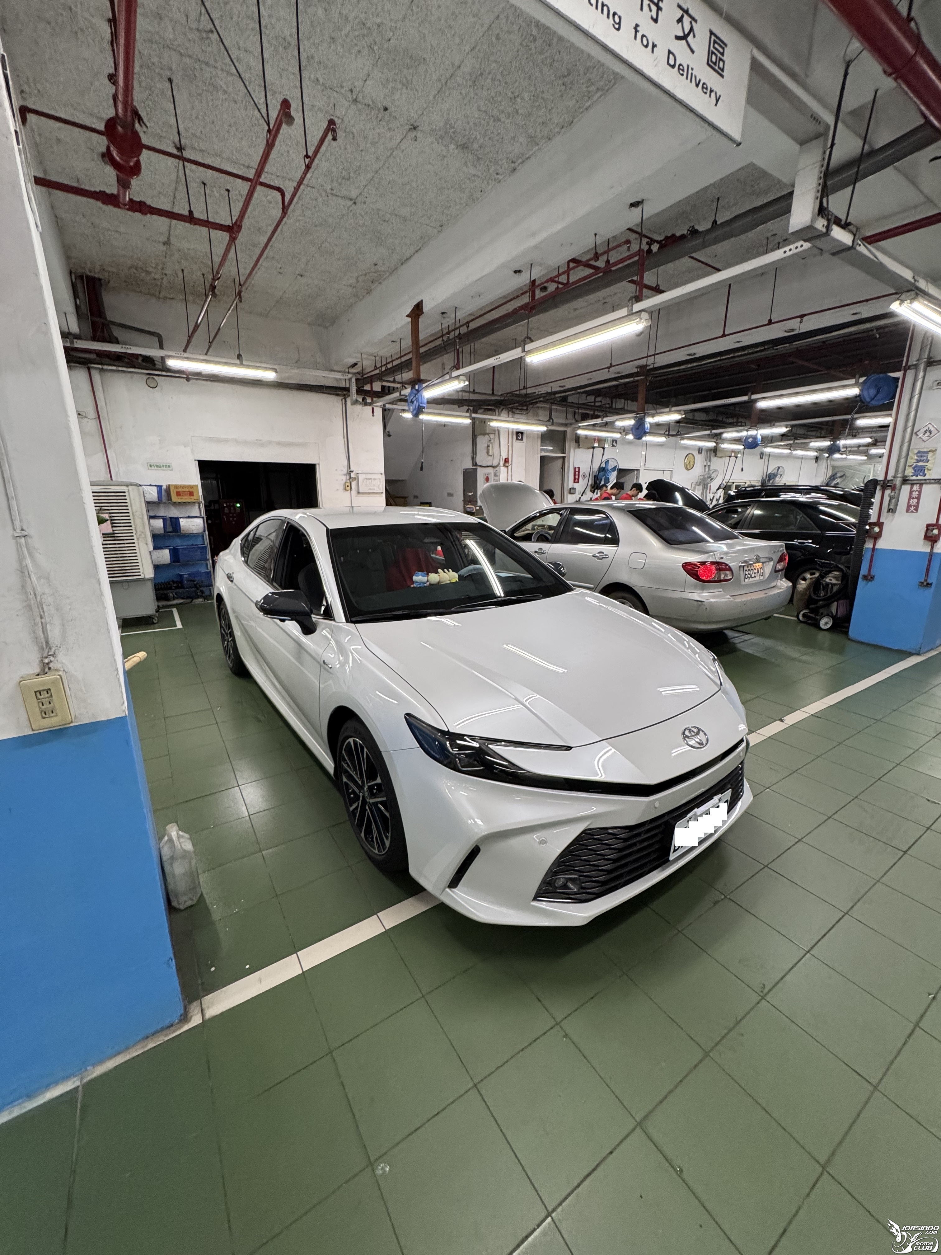 9Th Camry 2.5 HEV 購車與改裝記錄：從原廠到個性化提升874|小老婆汽機車資訊網