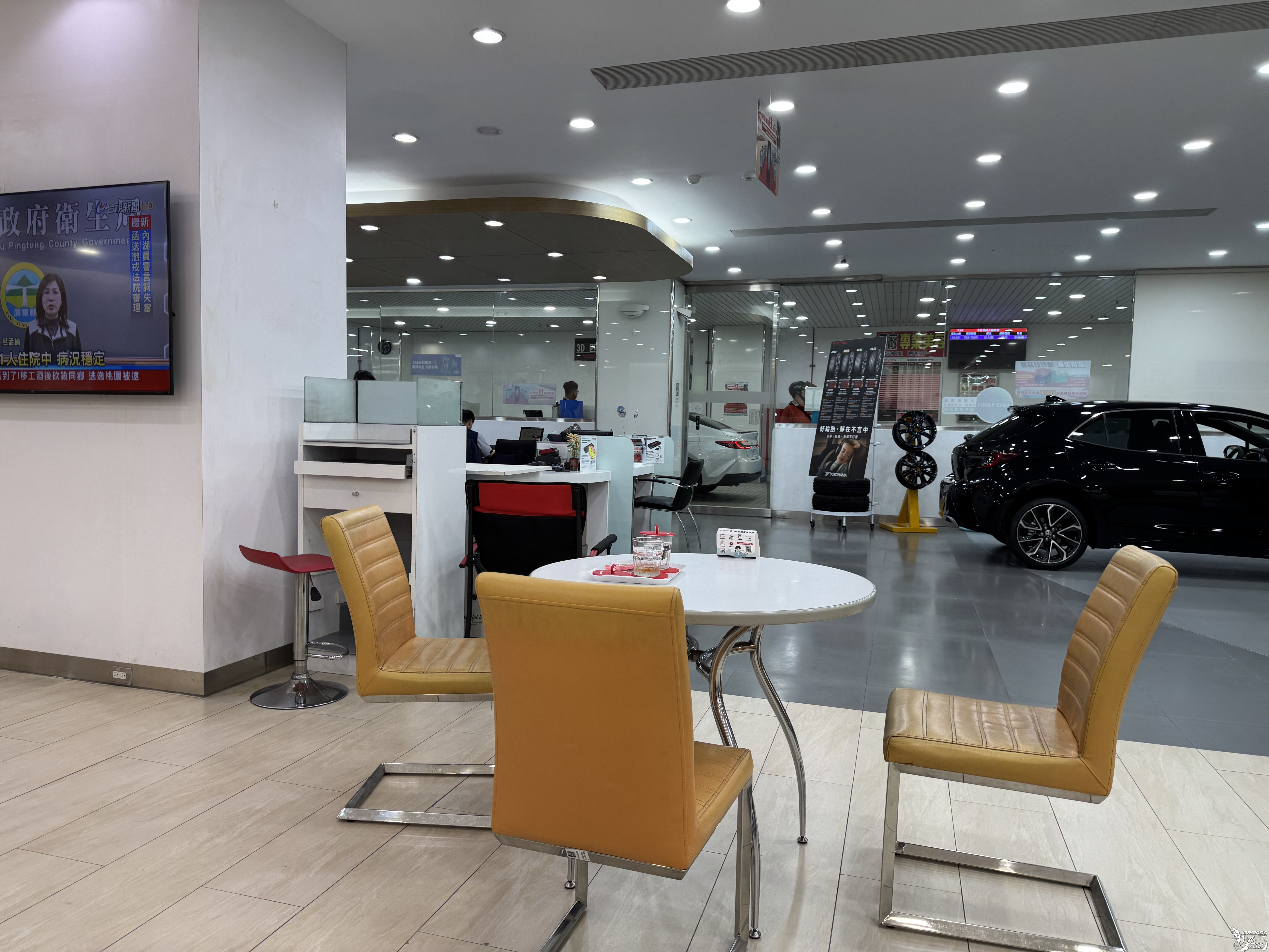 9Th Camry 2.5 HEV 購車與改裝記錄：從原廠到個性化提升9915|小老婆汽機車資訊網