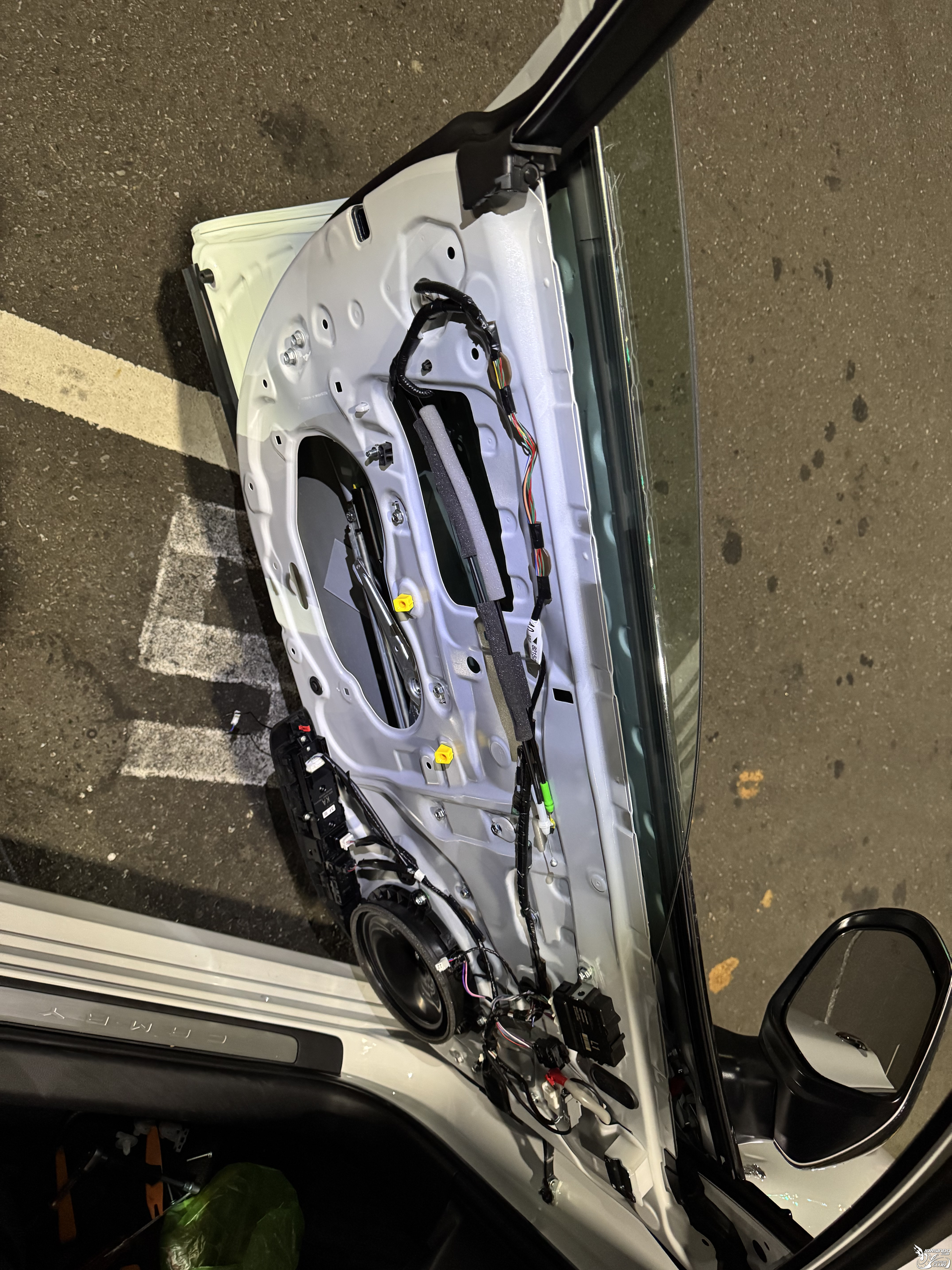 9Th Camry 2.5 HEV 購車與改裝記錄：從原廠到個性化提升6911|小老婆汽機車資訊網