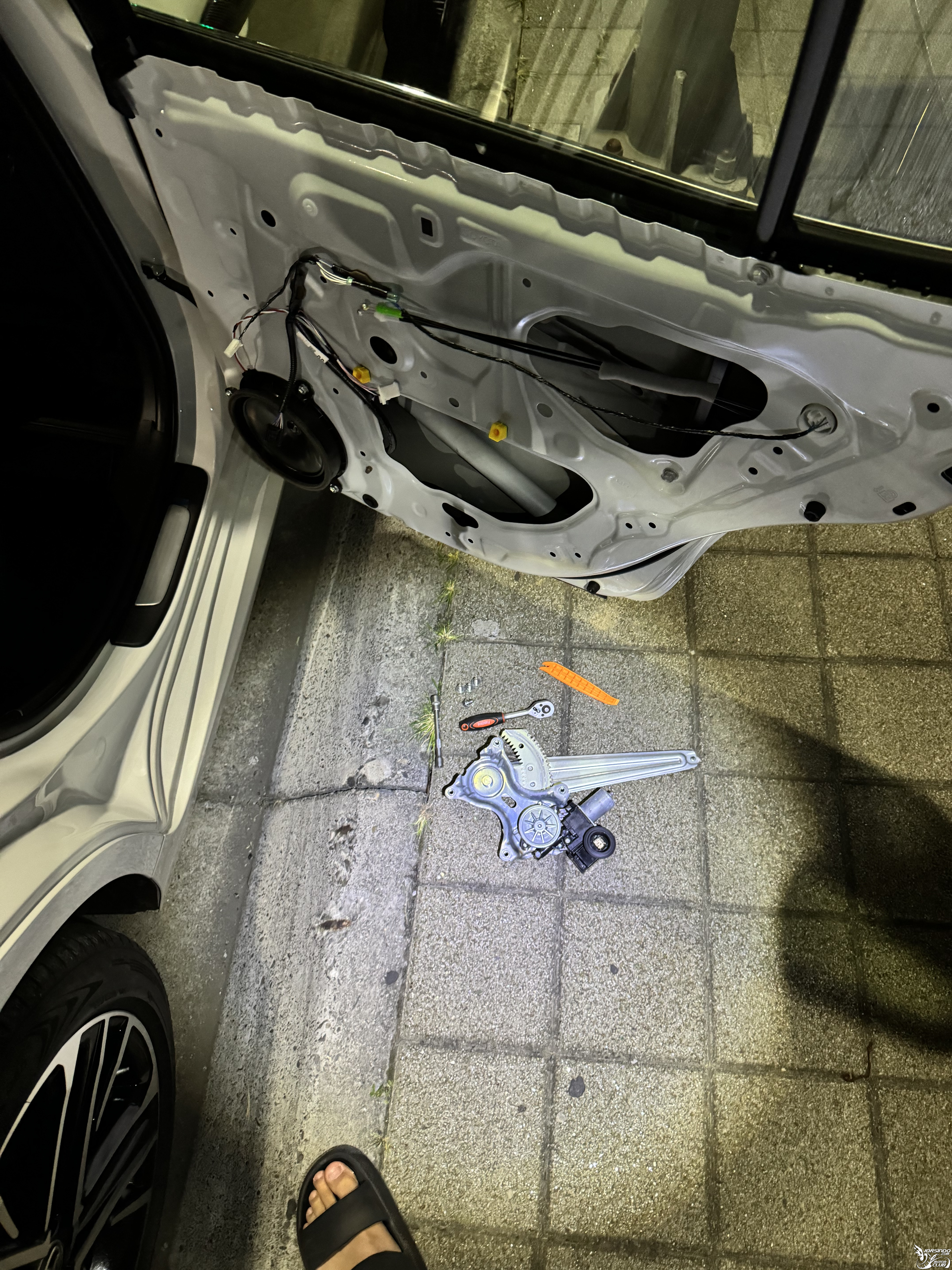 9Th Camry 2.5 HEV 購車與改裝記錄：從原廠到個性化提升5438|小老婆汽機車資訊網