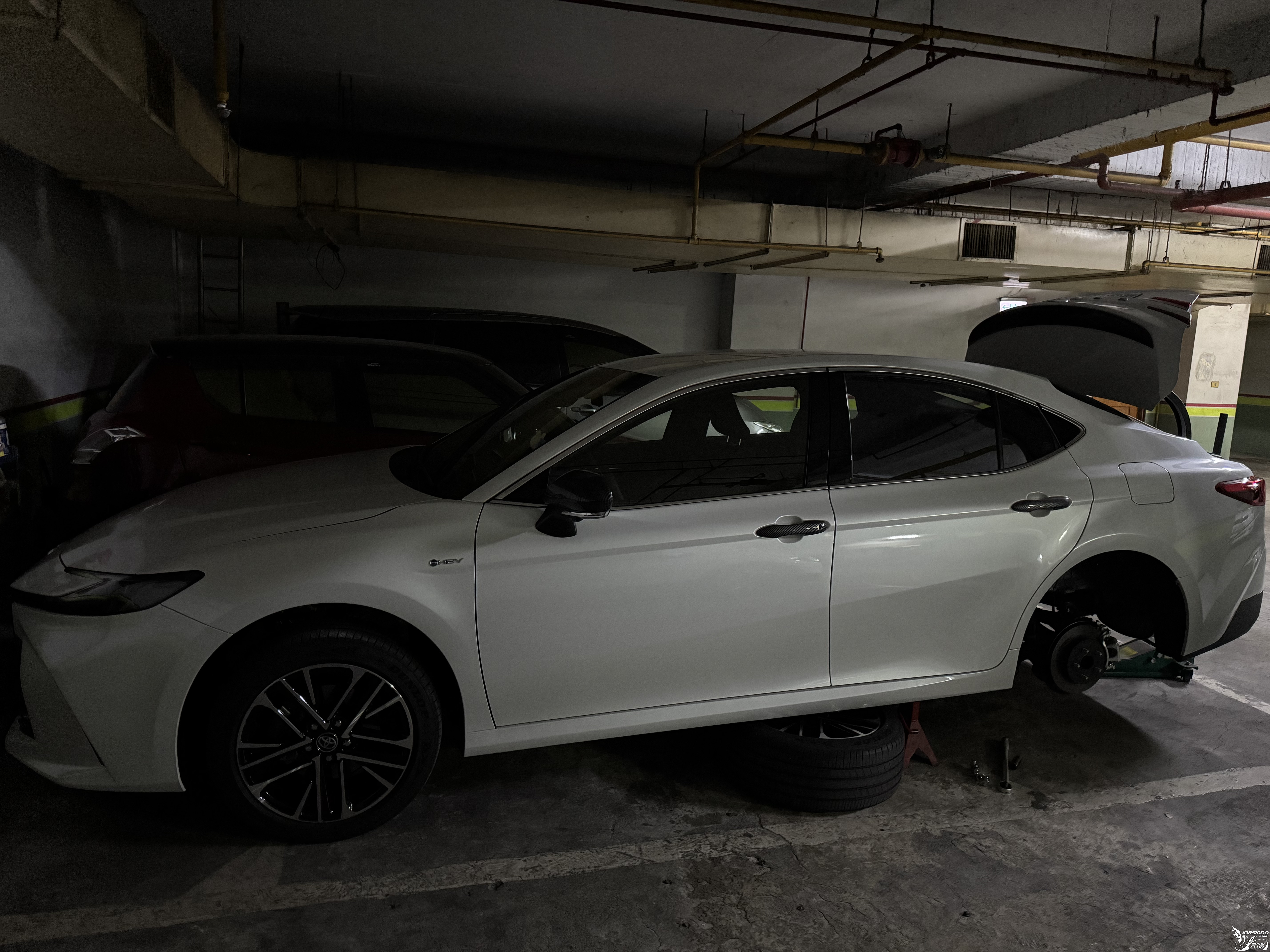 9Th Camry 2.5 HEV 購車與改裝記錄：從原廠到個性化提升7381|小老婆汽機車資訊網
