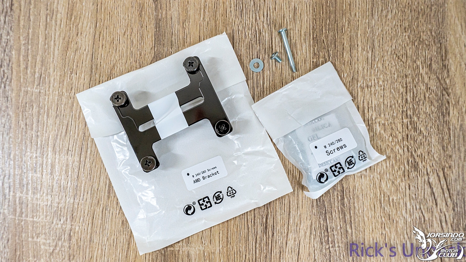 【開箱】賊船新研發水泵 | CORSAIR iCUE LiNK TITAN 240 RX RGB WHITE4399|小老婆汽機車資訊網