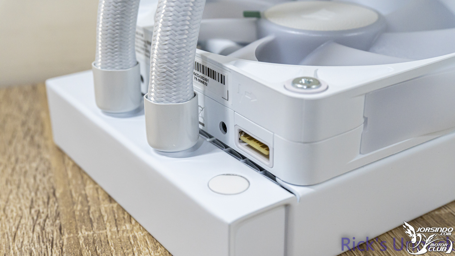 【開箱】賊船新研發水泵 | CORSAIR iCUE LiNK TITAN 240 RX RGB WHITE3632|小老婆汽機車資訊網