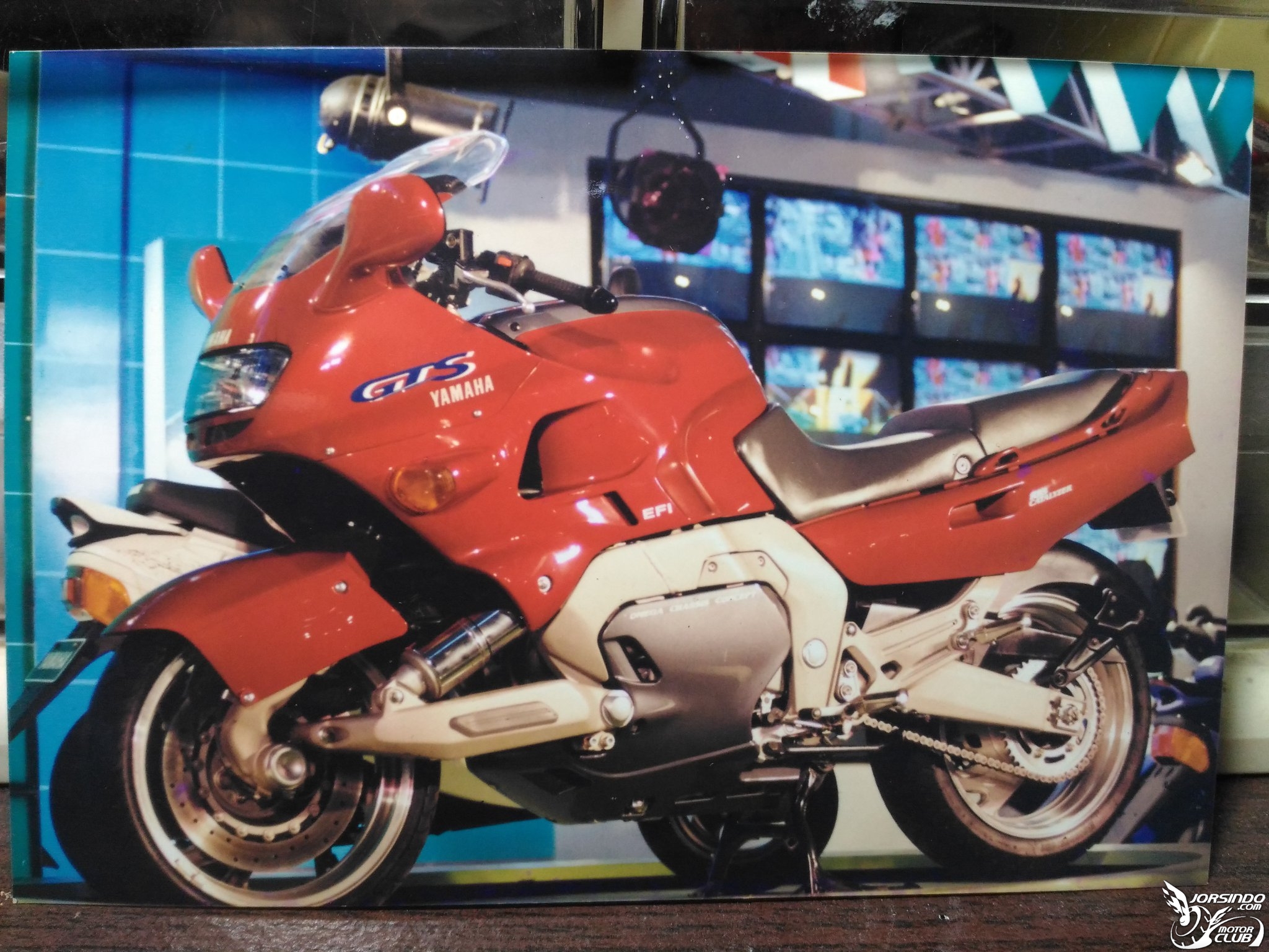 翻拍舊照片 摩托車展 in 松山機場展覽館799|小老婆汽機車資訊網