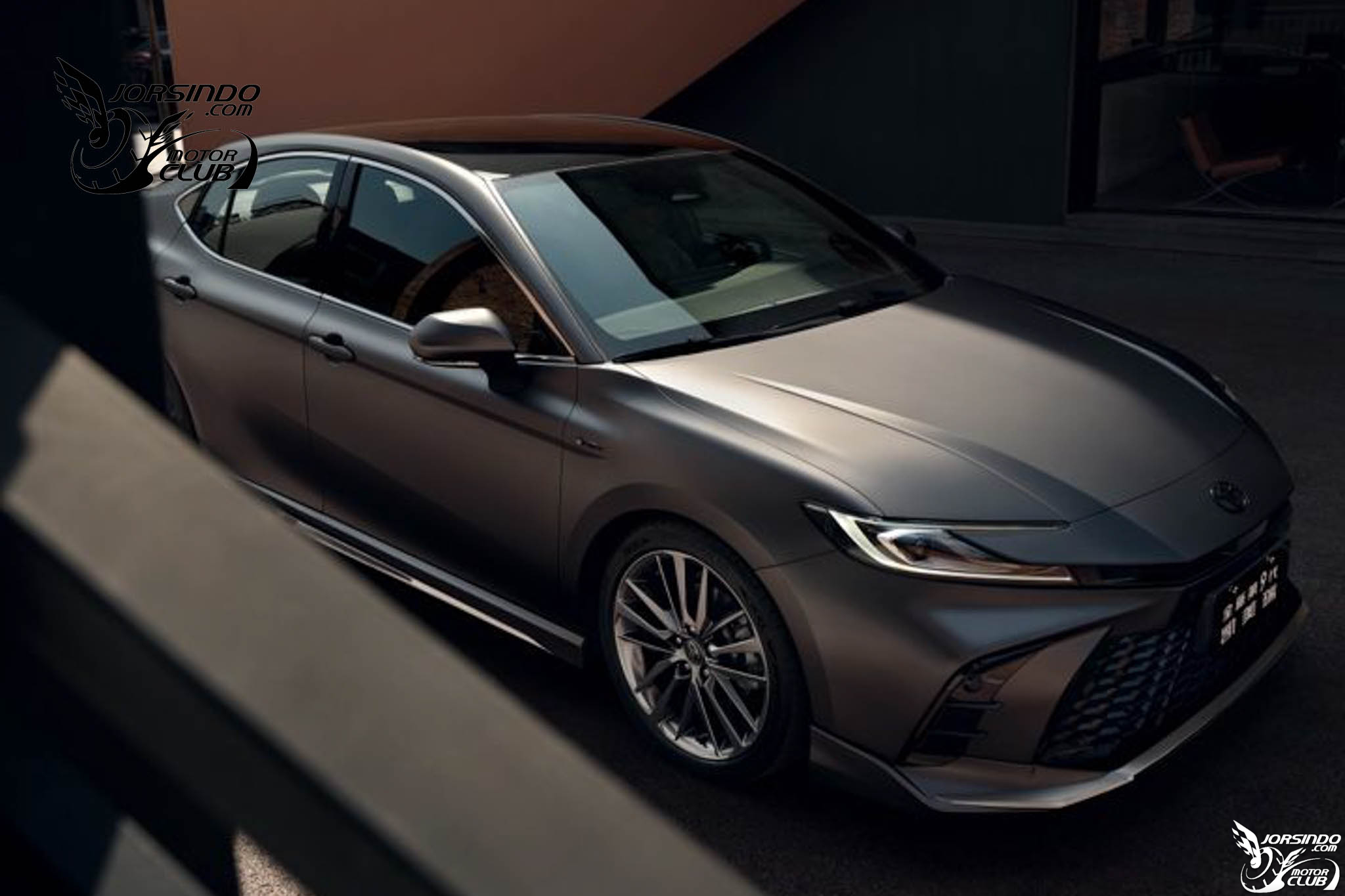 消光灰跑格扮相！廣汽豐田推Toyota Camry光輝版特仕車6179|小老婆汽機車資訊網