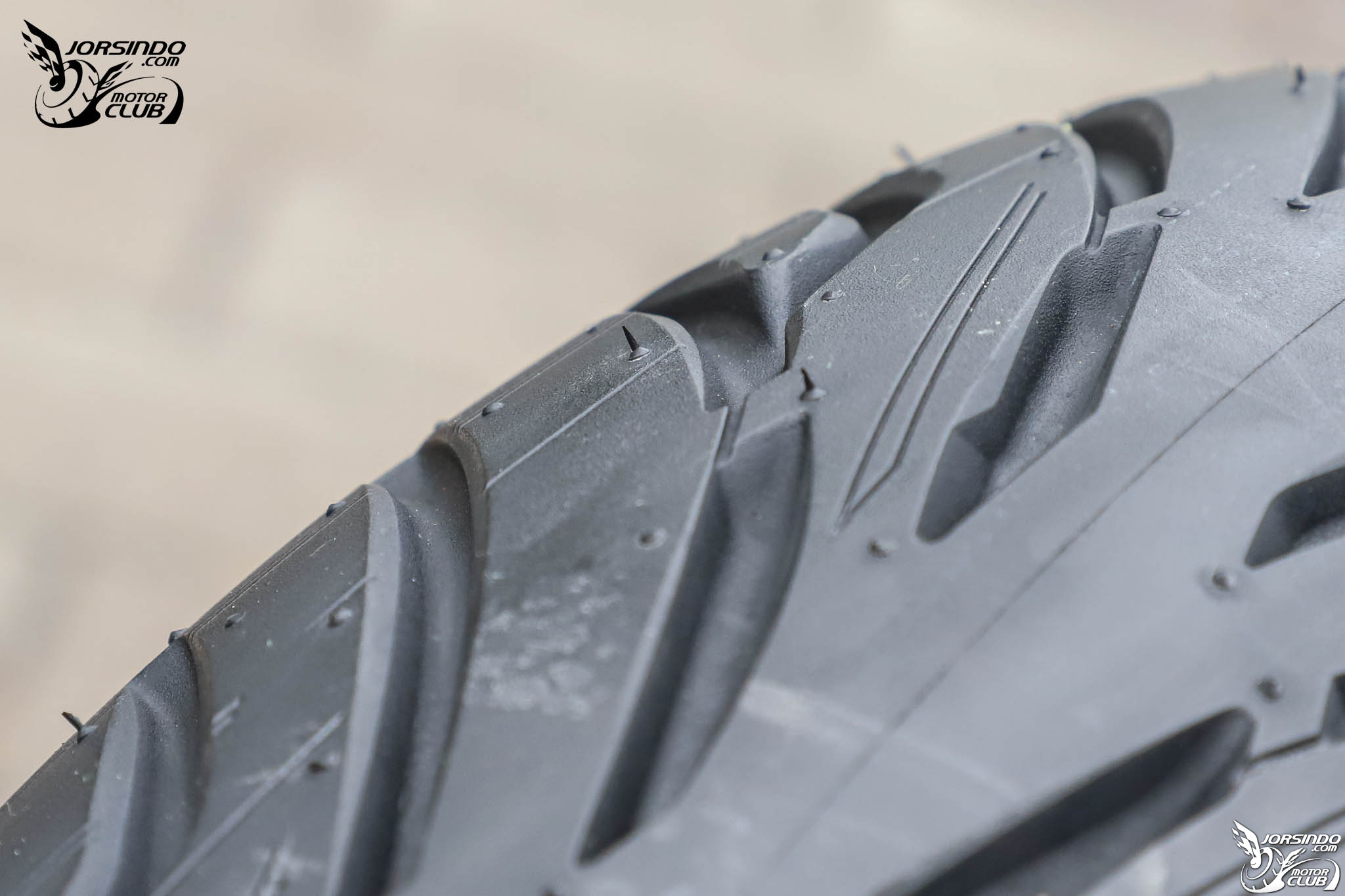 高使用里程 + 雨天表現出色的通勤好胎，MAXXIS MA-CT1 深度測試3392|小老婆汽機車資訊網