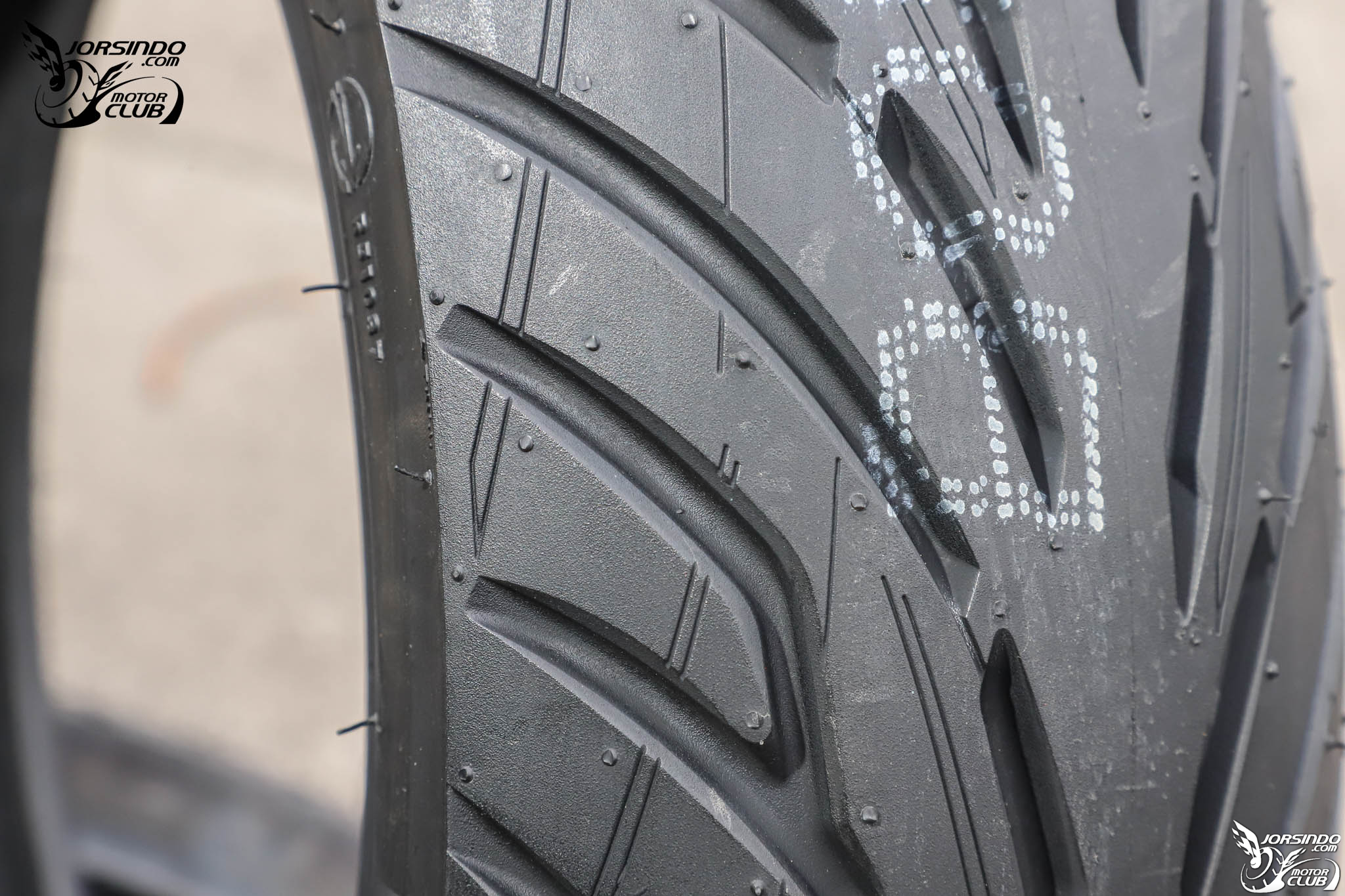 高使用里程 + 雨天表現出色的通勤好胎，MAXXIS MA-CT1 深度測試8890|小老婆汽機車資訊網