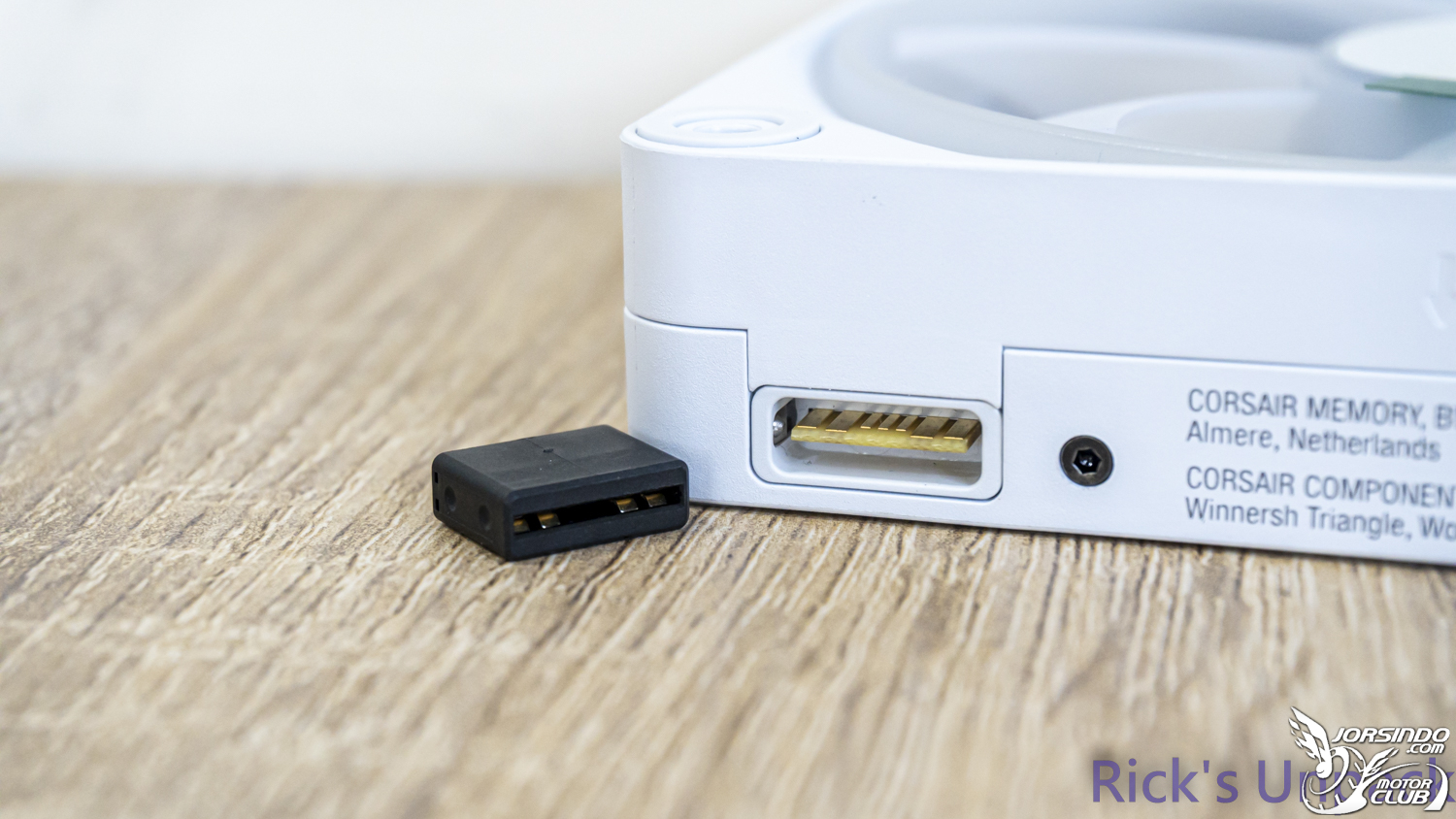 【開箱】iCUE LiNK新燈效風扇 | CORSAIR iCUE LiNK LX120 RGB WHITE FANS492|小老婆汽機車資訊網