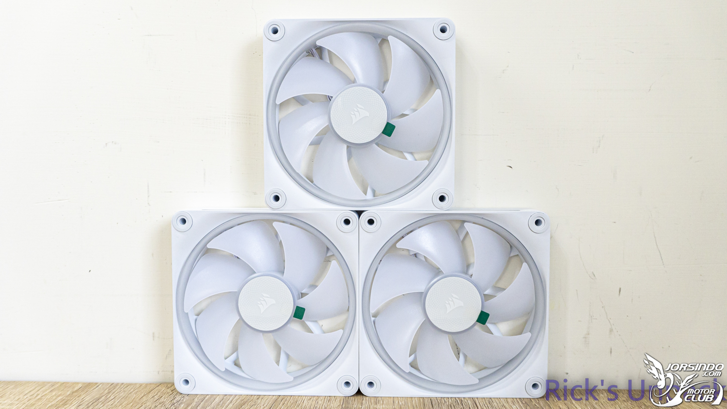 【開箱】iCUE LiNK新燈效風扇 | CORSAIR iCUE LiNK LX120 RGB WHITE FANS6414|小老婆汽機車資訊網