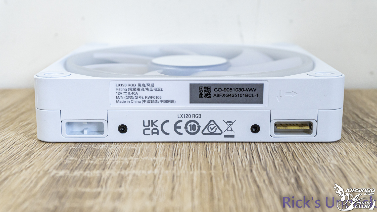 【開箱】iCUE LiNK新燈效風扇 | CORSAIR iCUE LiNK LX120 RGB WHITE FANS9488|小老婆汽機車資訊網