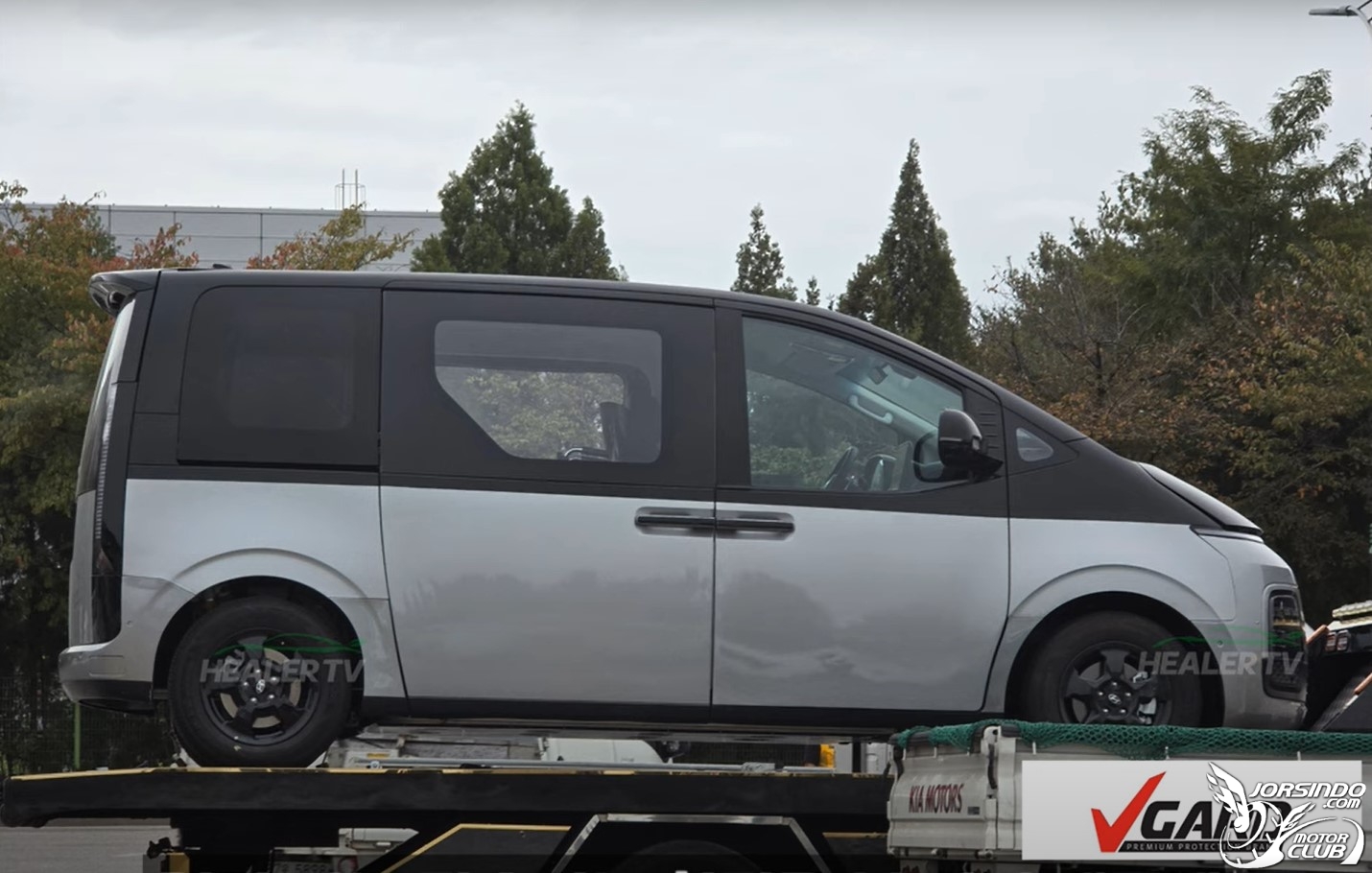 後懸/軸距縮短、今年發表！Hyundai Staria EV無偽裝諜照曝光2375|小老婆汽機車資訊網