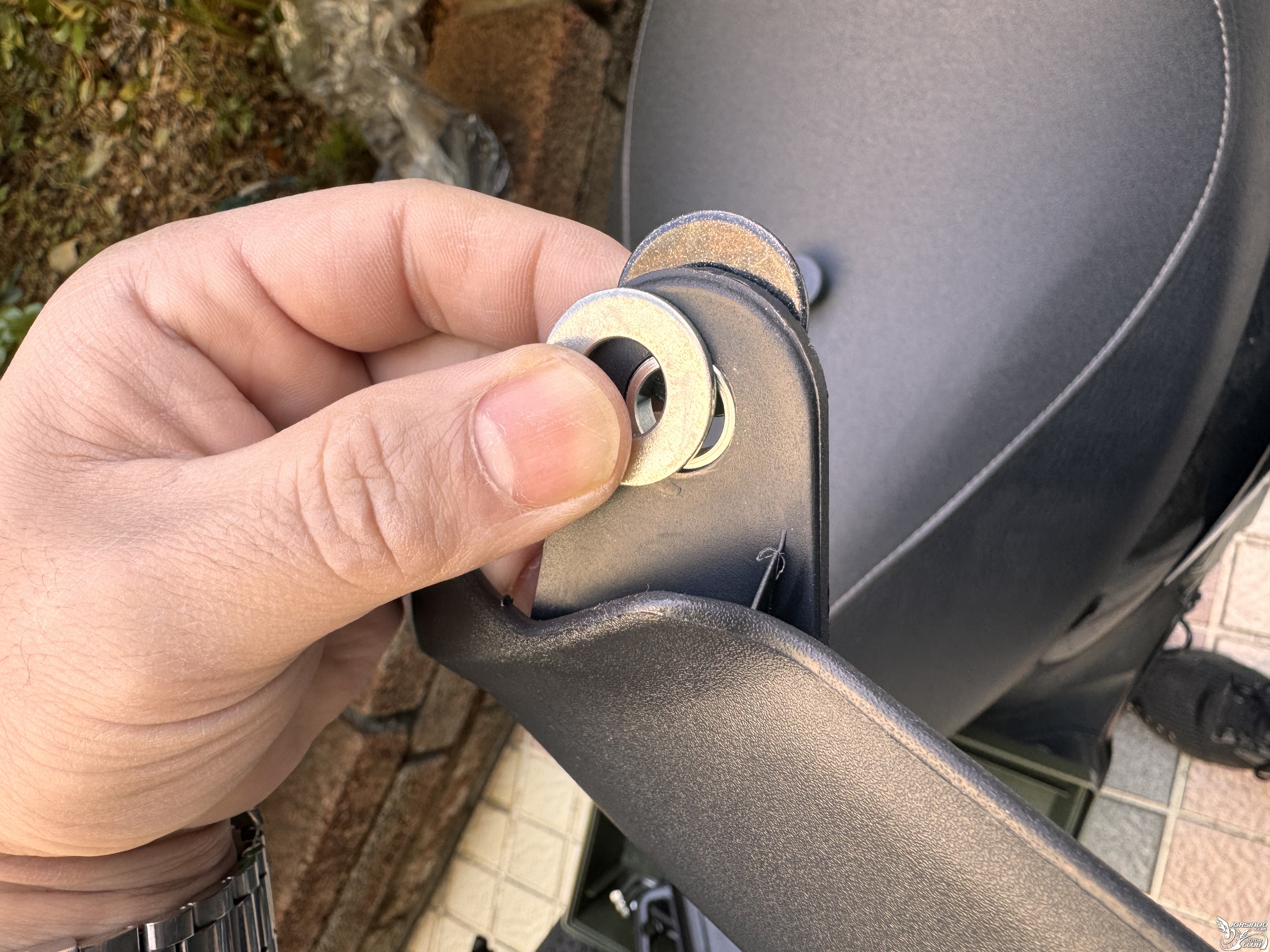 [DIY] SUZUKI Swish 冬天對策 把手護弓 (日規限定)926|小老婆汽機車資訊網