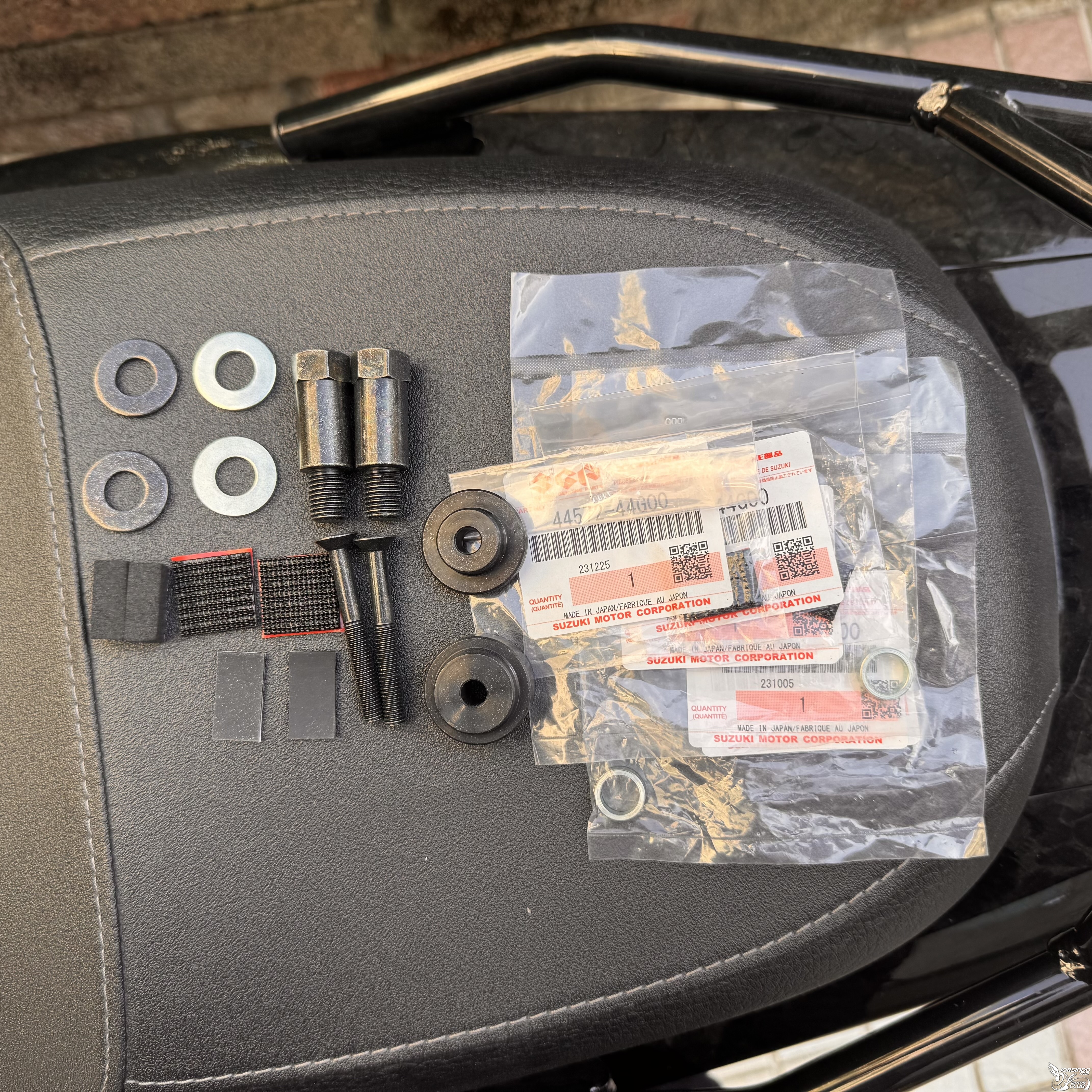 [DIY] SUZUKI Swish 冬天對策 把手護弓 (日規限定)688|小老婆汽機車資訊網