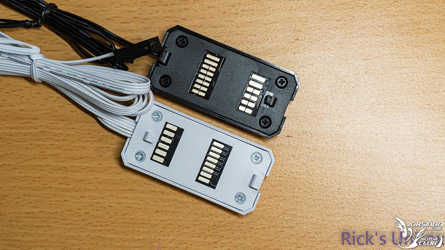 【開箱】LIAN LI UNI FAN TL WIRELESS 120 &amp; TL WIRELESS LCD 120 REVERSE WHITE25|小老婆汽機車資訊網
