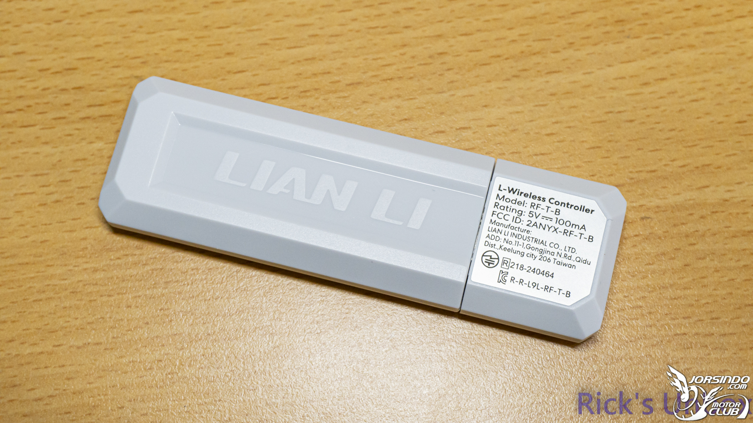 【開箱】LIAN LI UNI FAN TL WIRELESS 120 &amp; TL WIRELESS LCD 120 REVERSE WHITE4875|小老婆汽機車資訊網